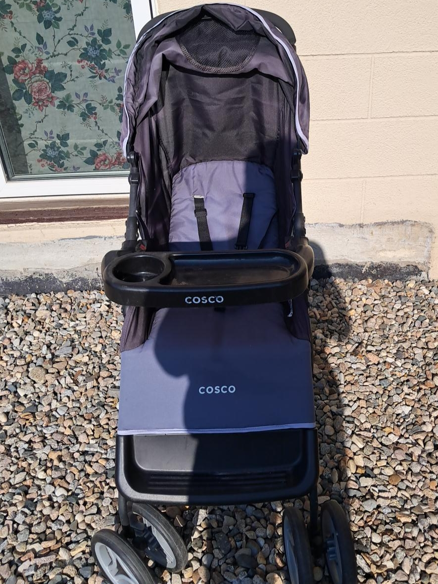 Cosco Stroller - Great Condition! thumbnail