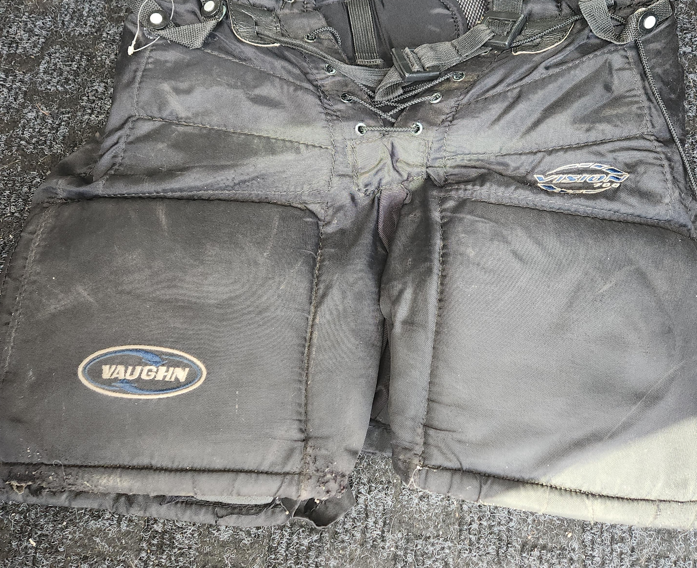 Vaughn Vision 9500 Hockey Pants