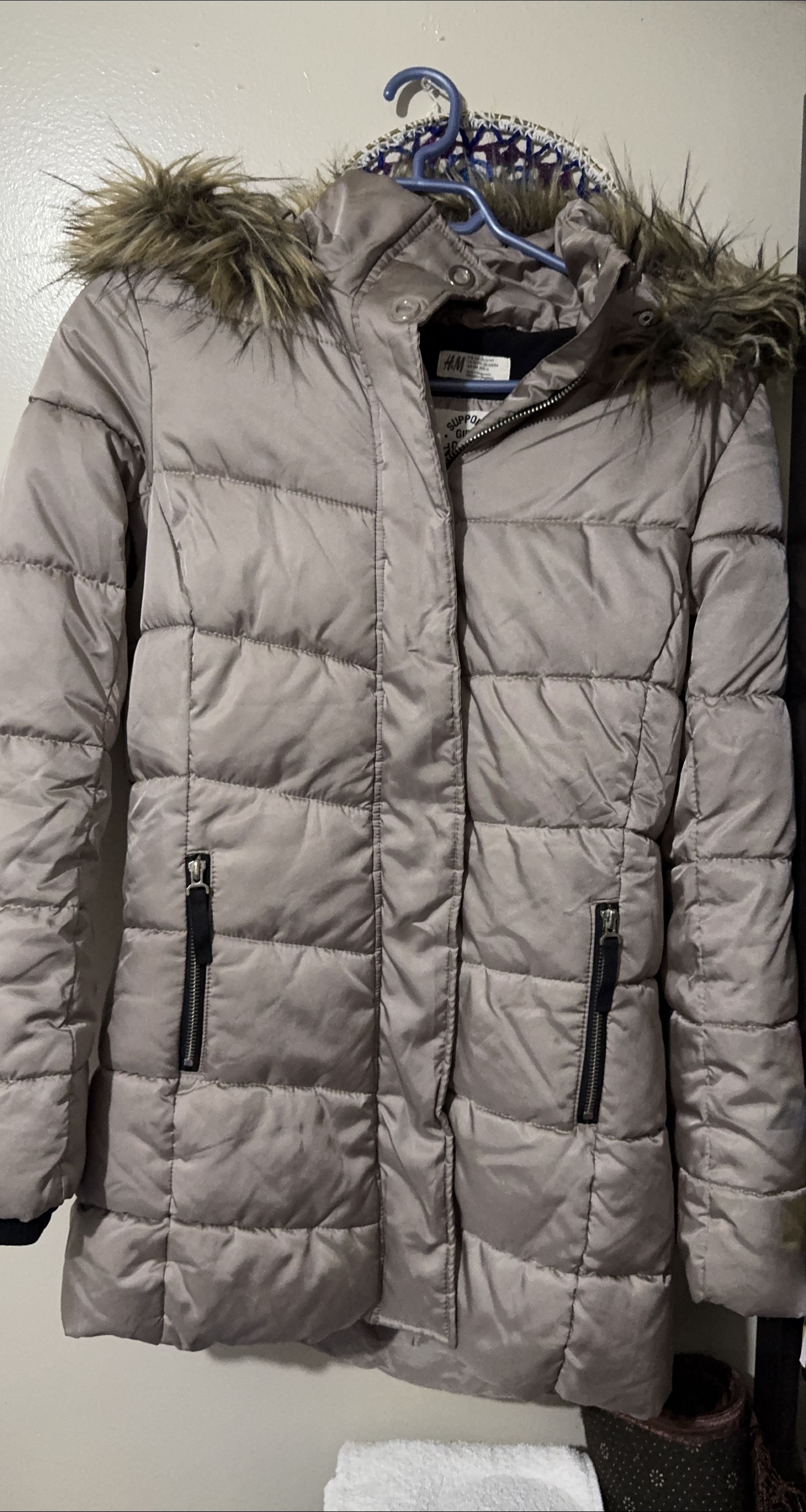 H&M Padded Jacket with Faux Fur Hood thumbnail