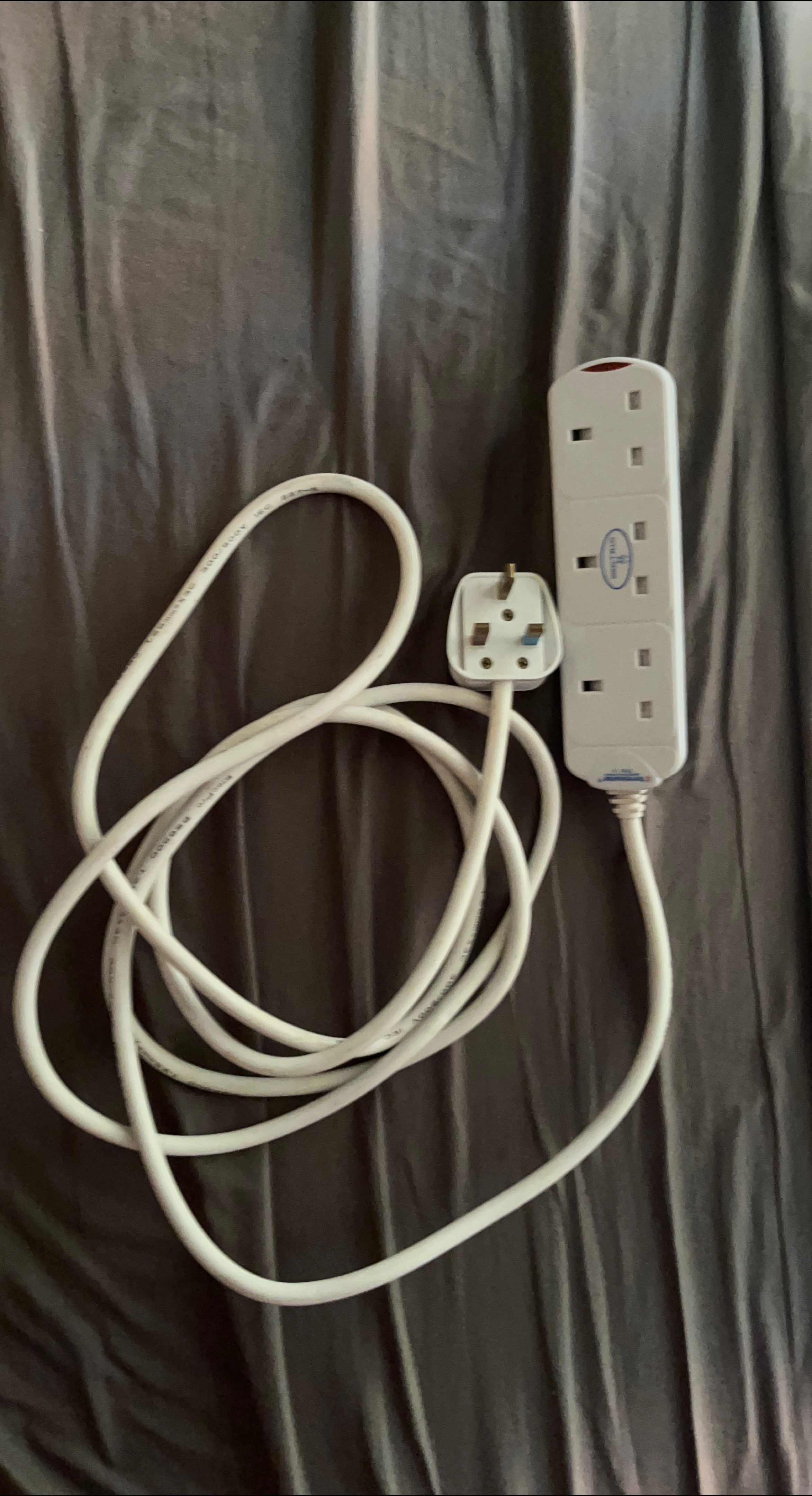 3-Outlet Power Strip thumbnail