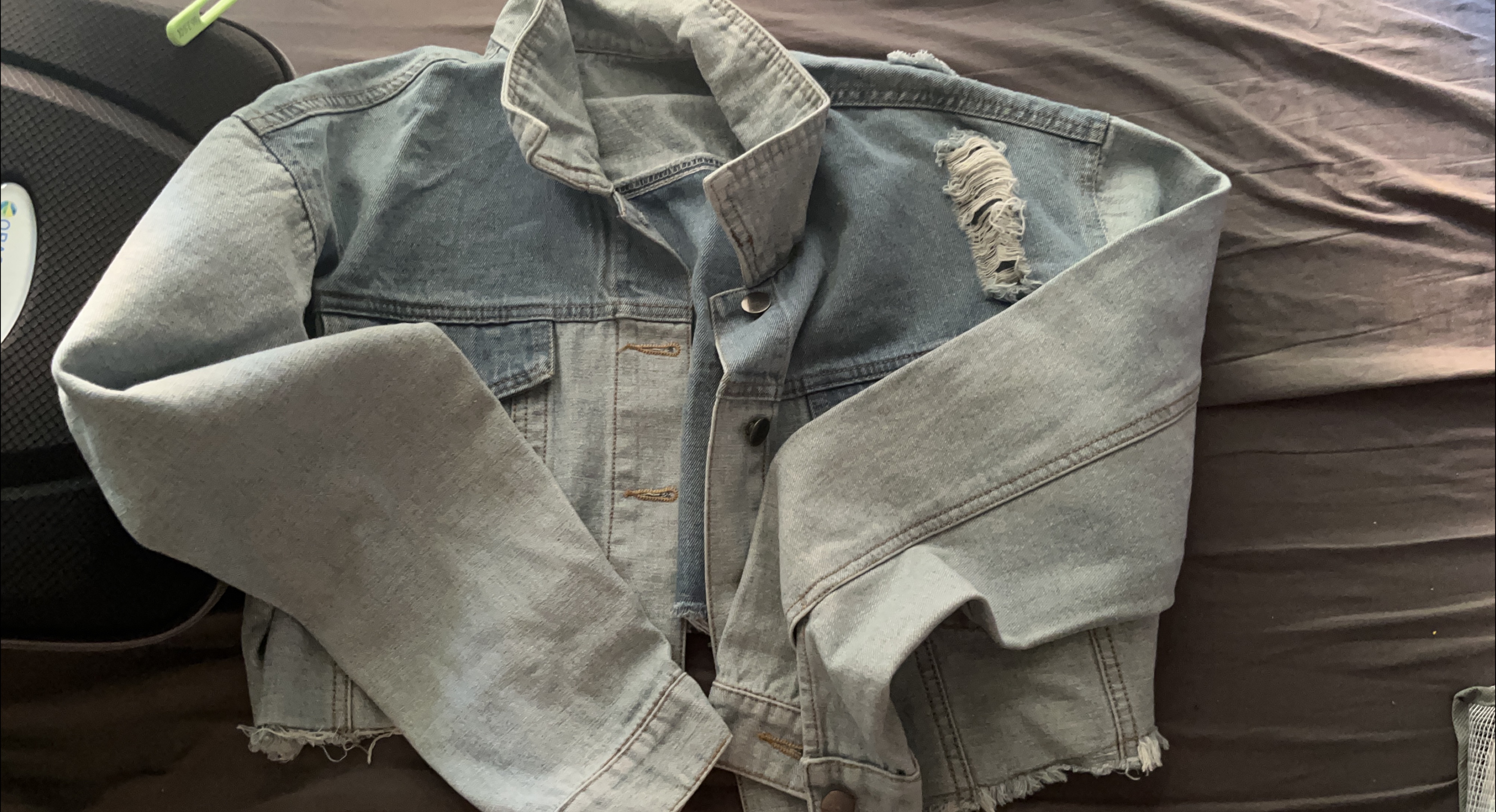 Distressed Denim Jacket M thumbnail