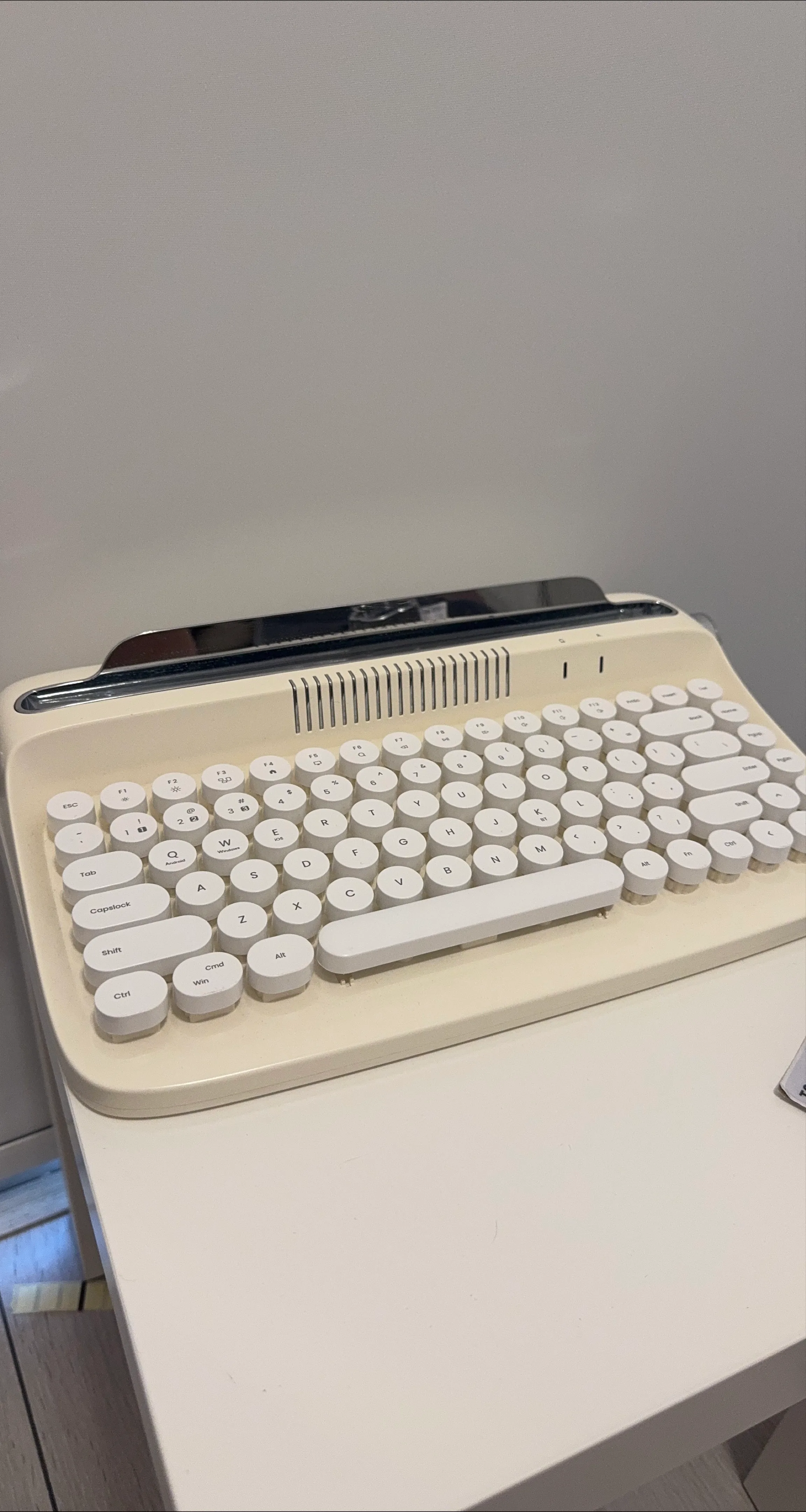 Retro Typewriter Style Keyboard