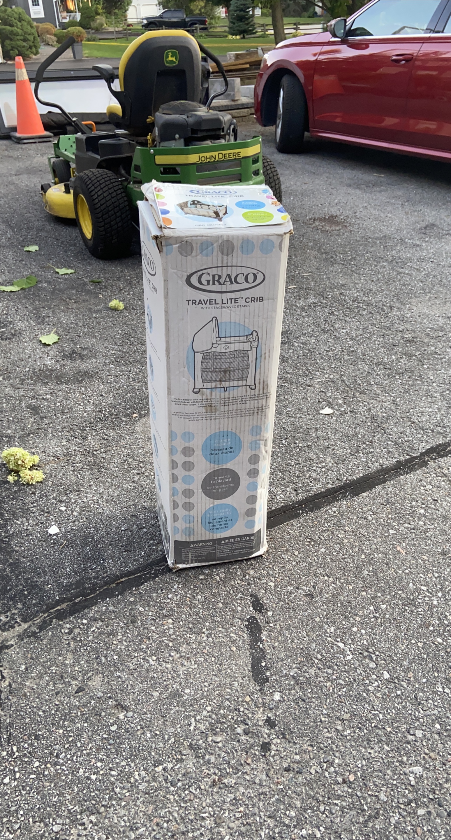Graco Travel Lite Crib with Stages thumbnail