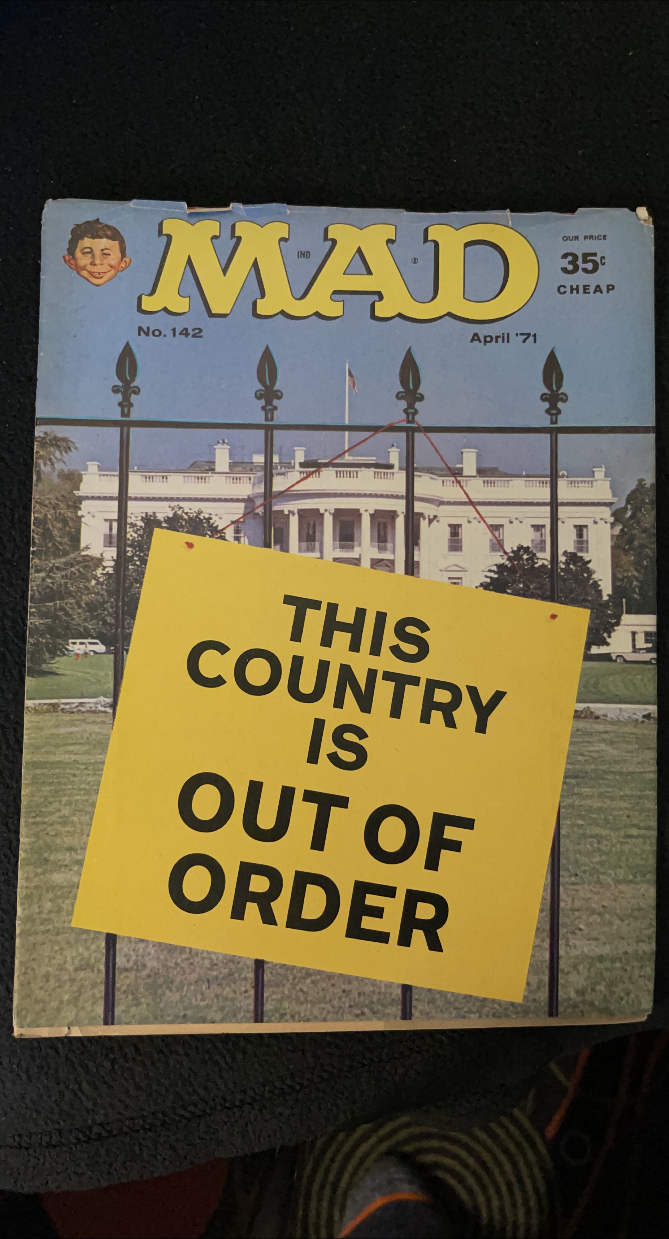 MAD Magazine April '71 No. 142 thumbnail