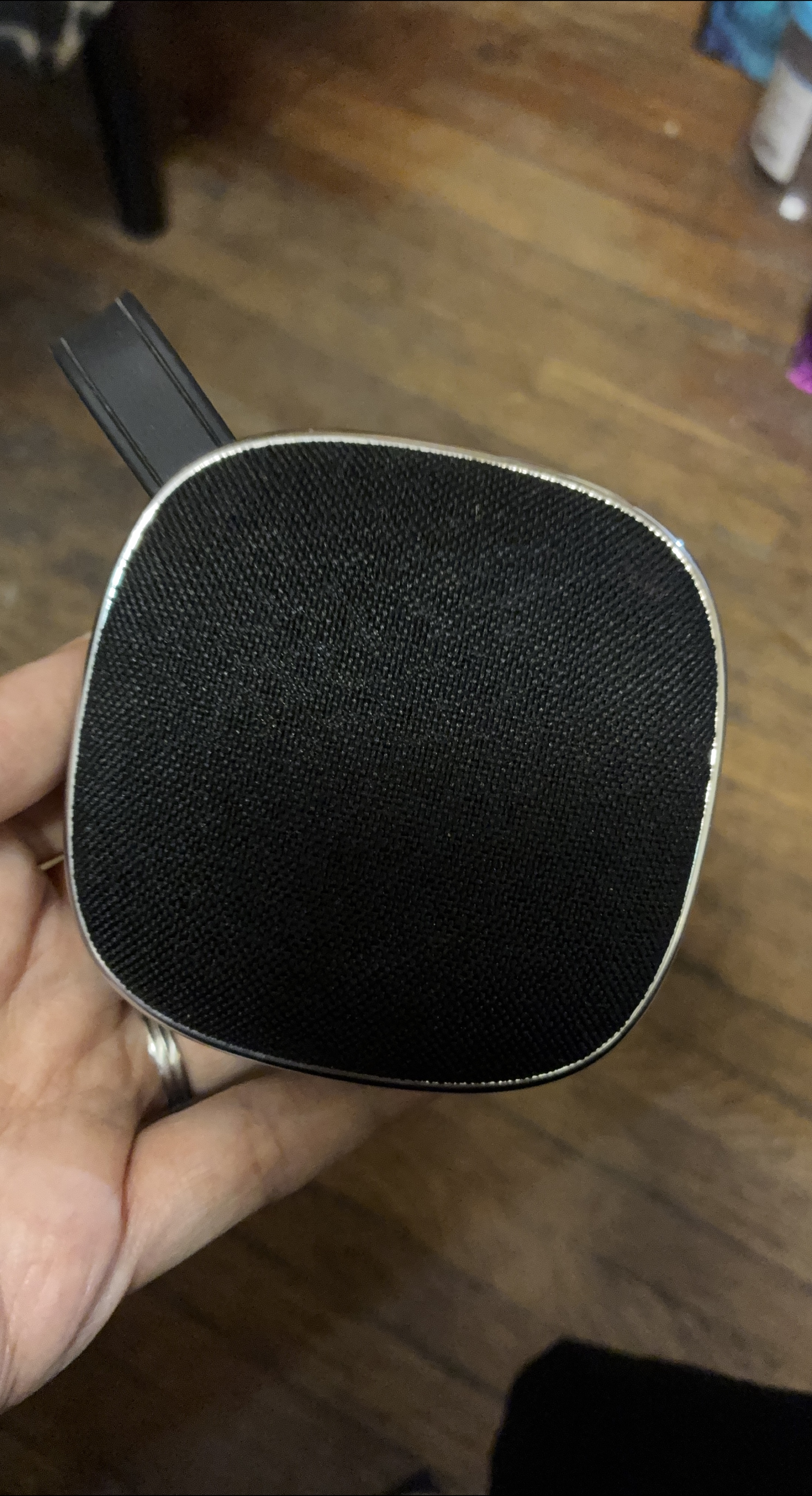 🥕 bHip Portable Bluetooth Speaker - Black thumbnail