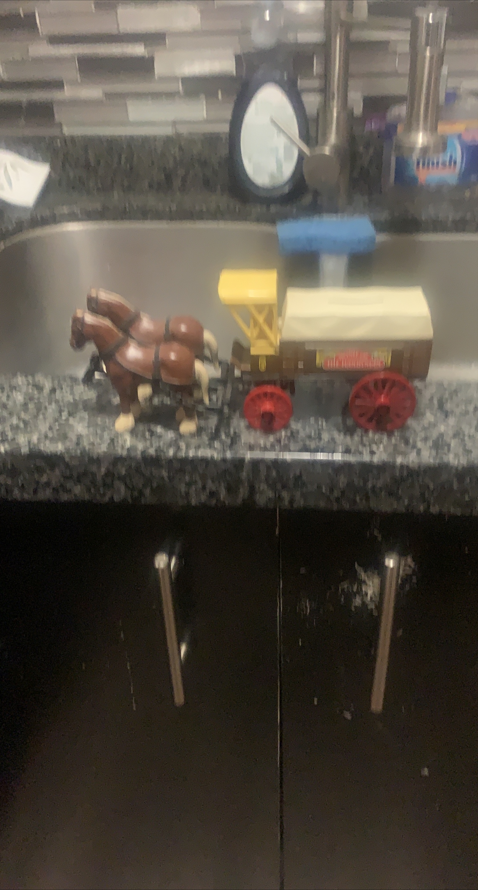Toy Horse and Covered Wagon thumbnail