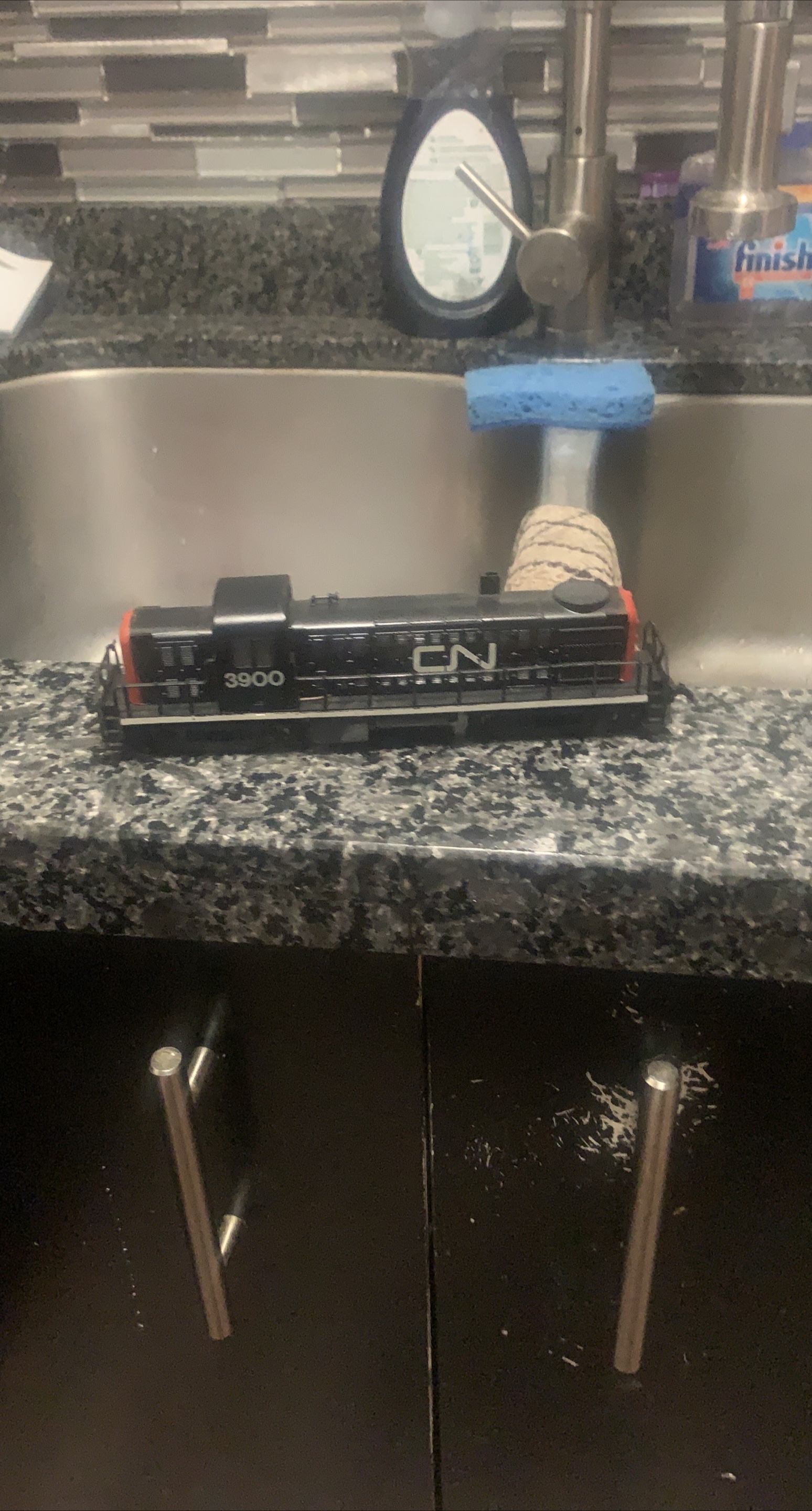 CN 3900 Model Train thumbnail