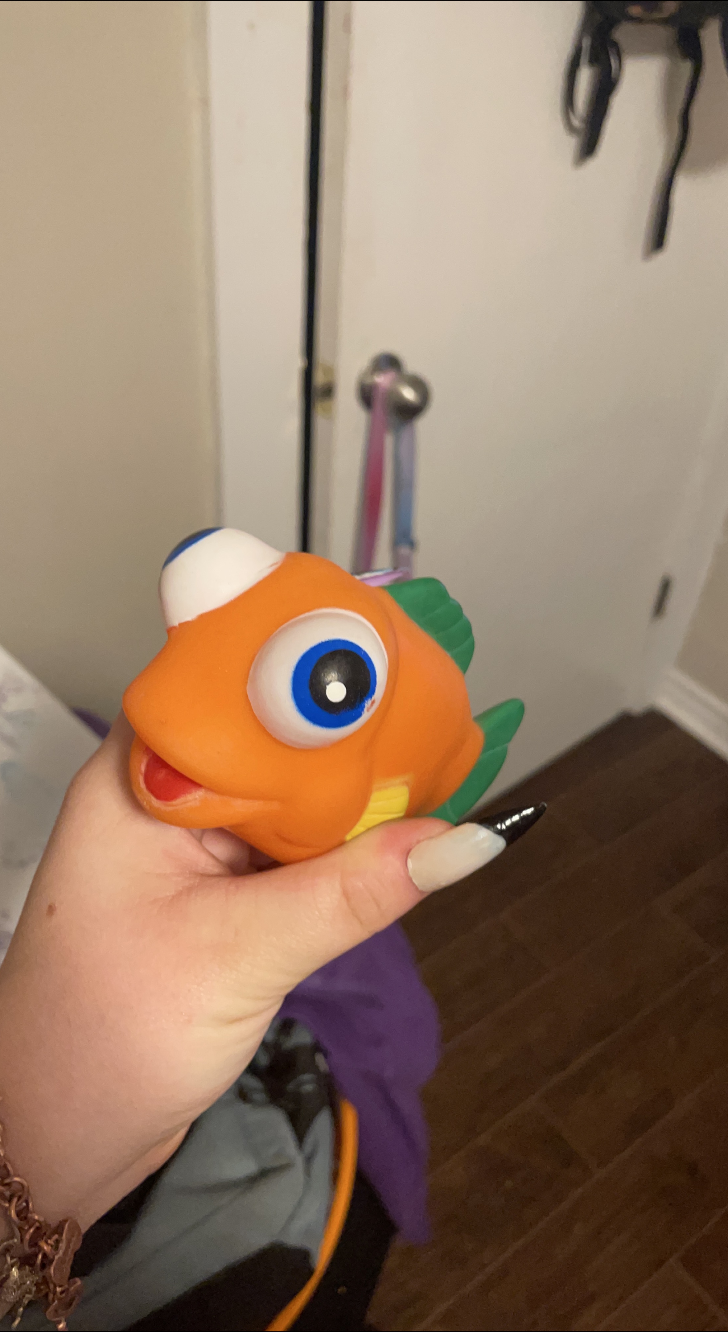 Orange Fish Toy🥕 thumbnail