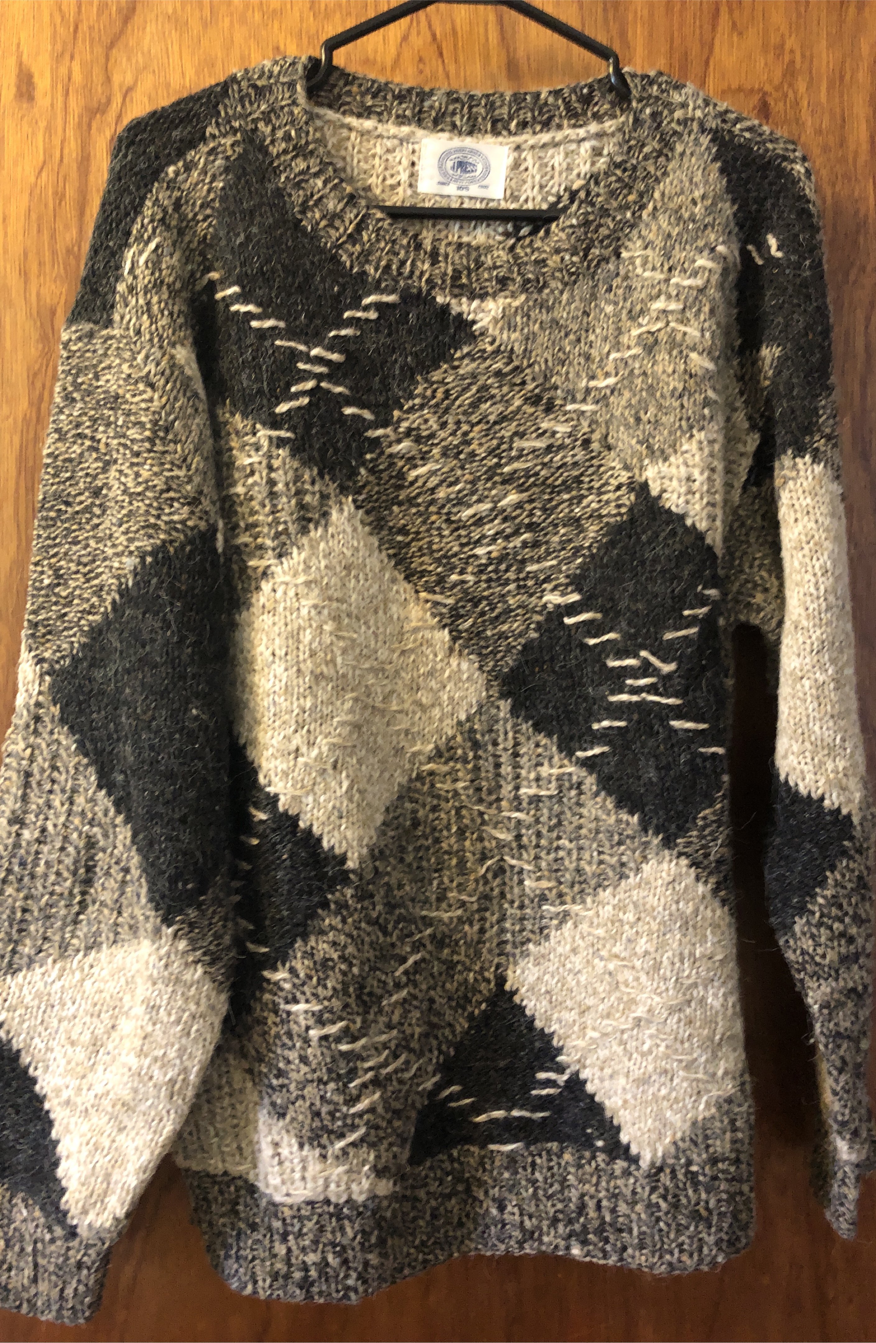 🥕J. Press Sweater - Size M thumbnail
