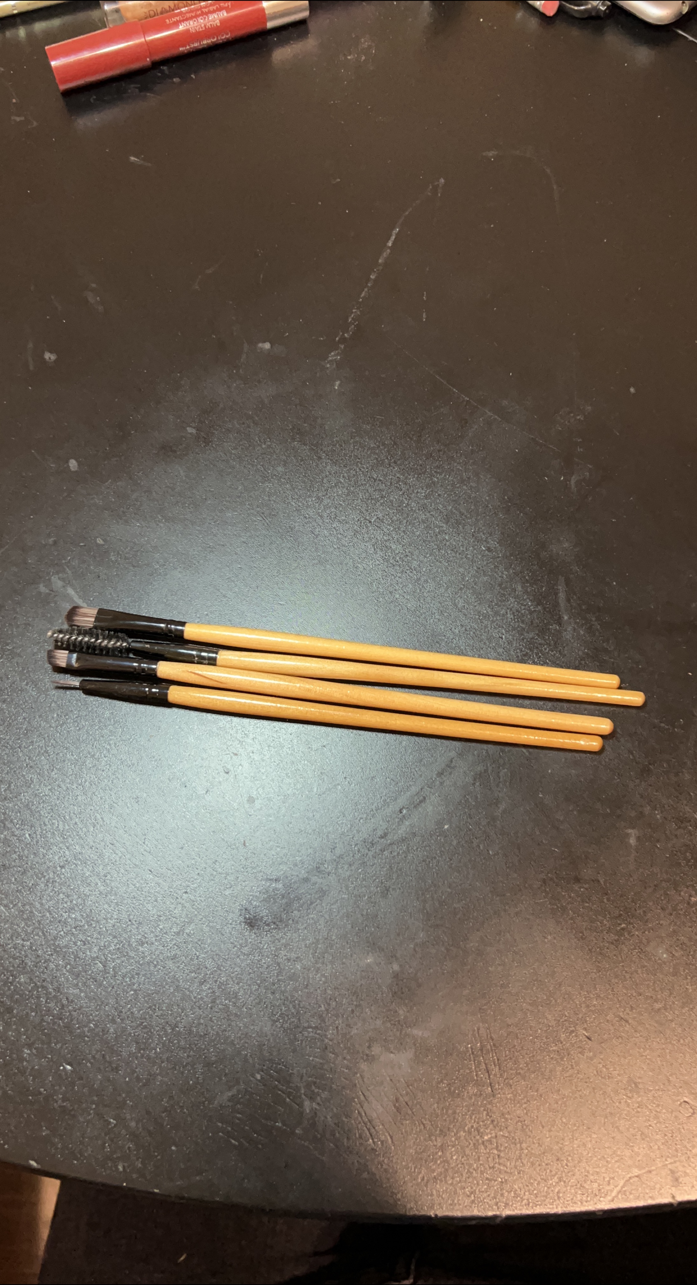 Makeup Brushes thumbnail