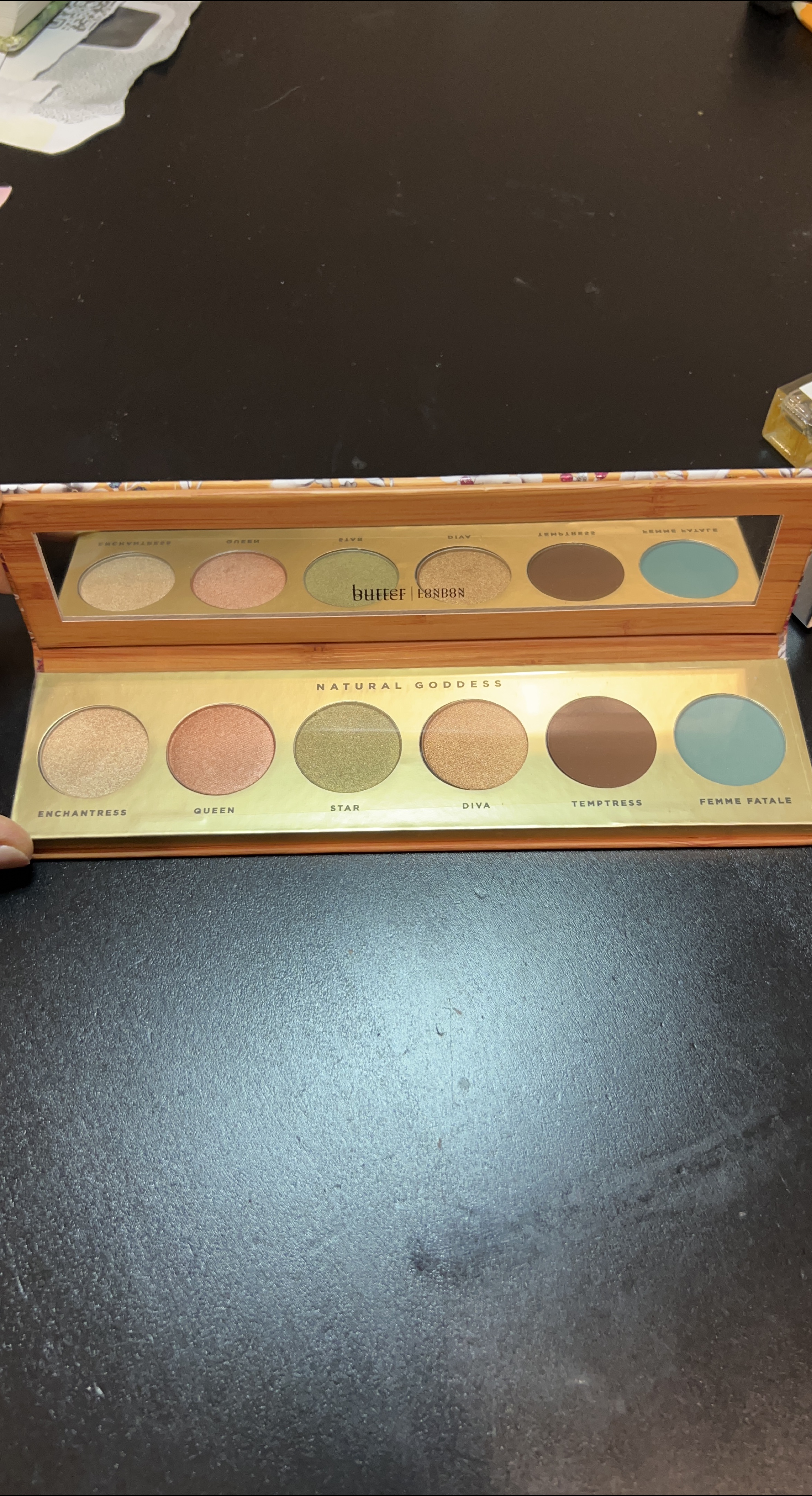 butter LONDON Natural Goddess Eyeshadow Palette image indicator(1)