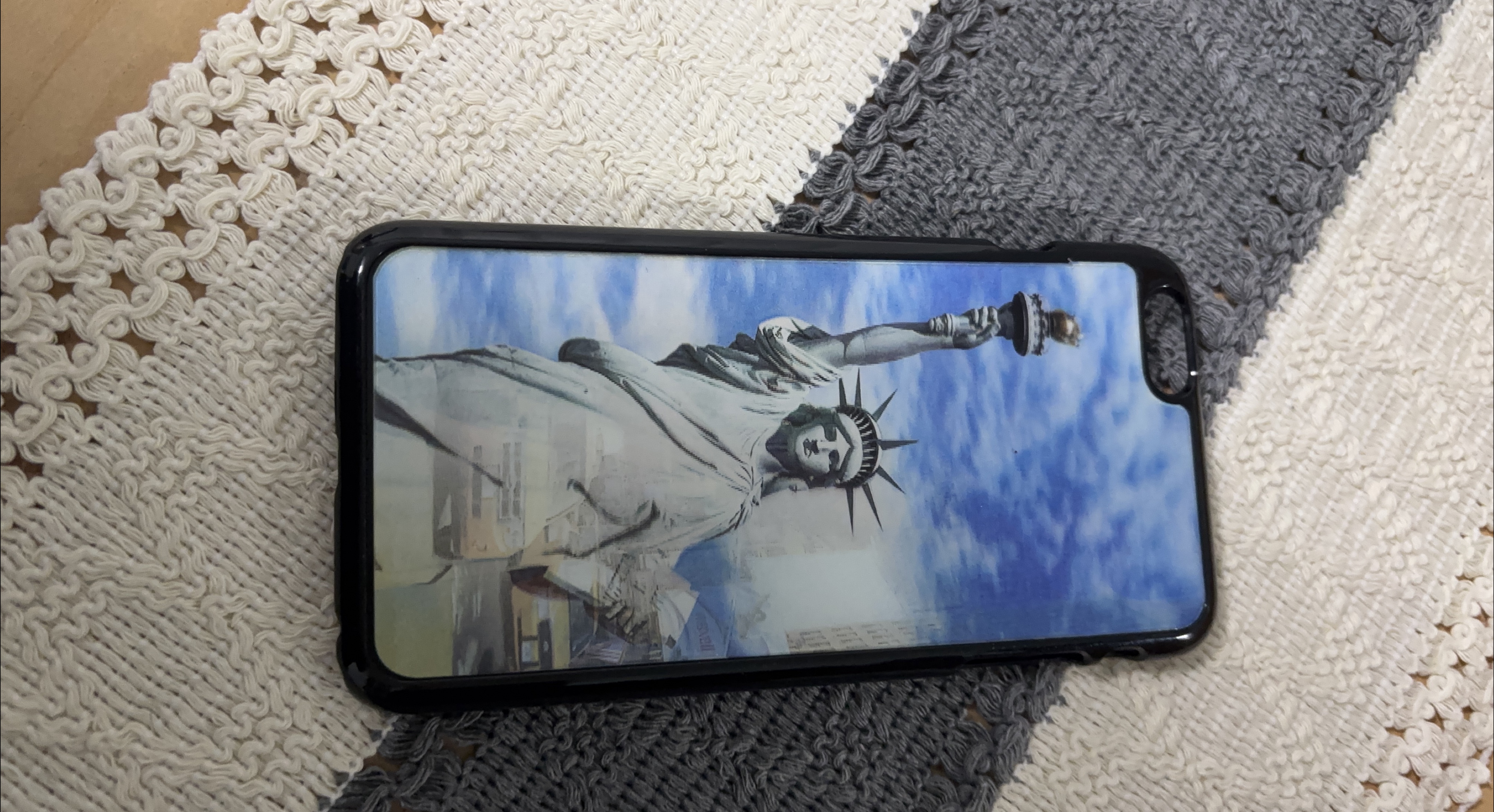 Statue of Liberty iPhone Case 🥕
