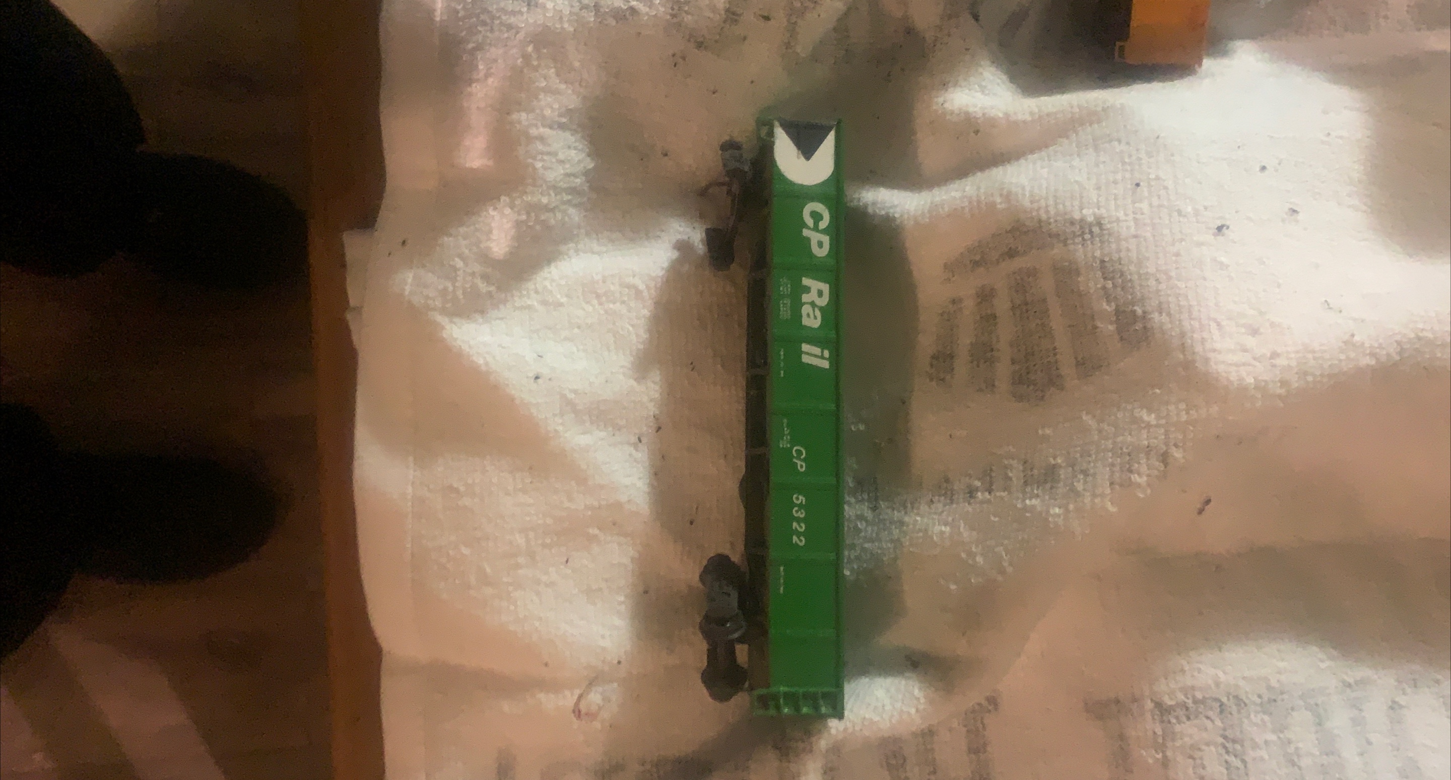 CP Rail 5322 Green Train Car thumbnail