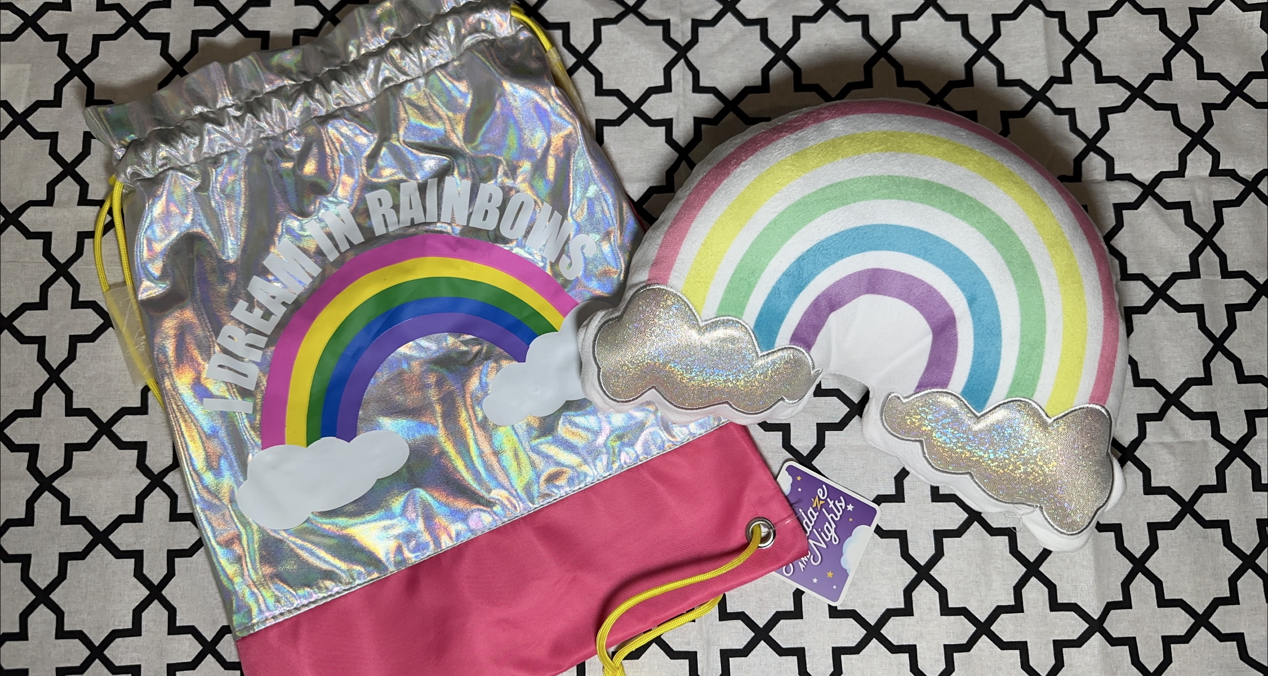 Rainbow Drawstring Bag & Pillow Set 🥕 thumbnail