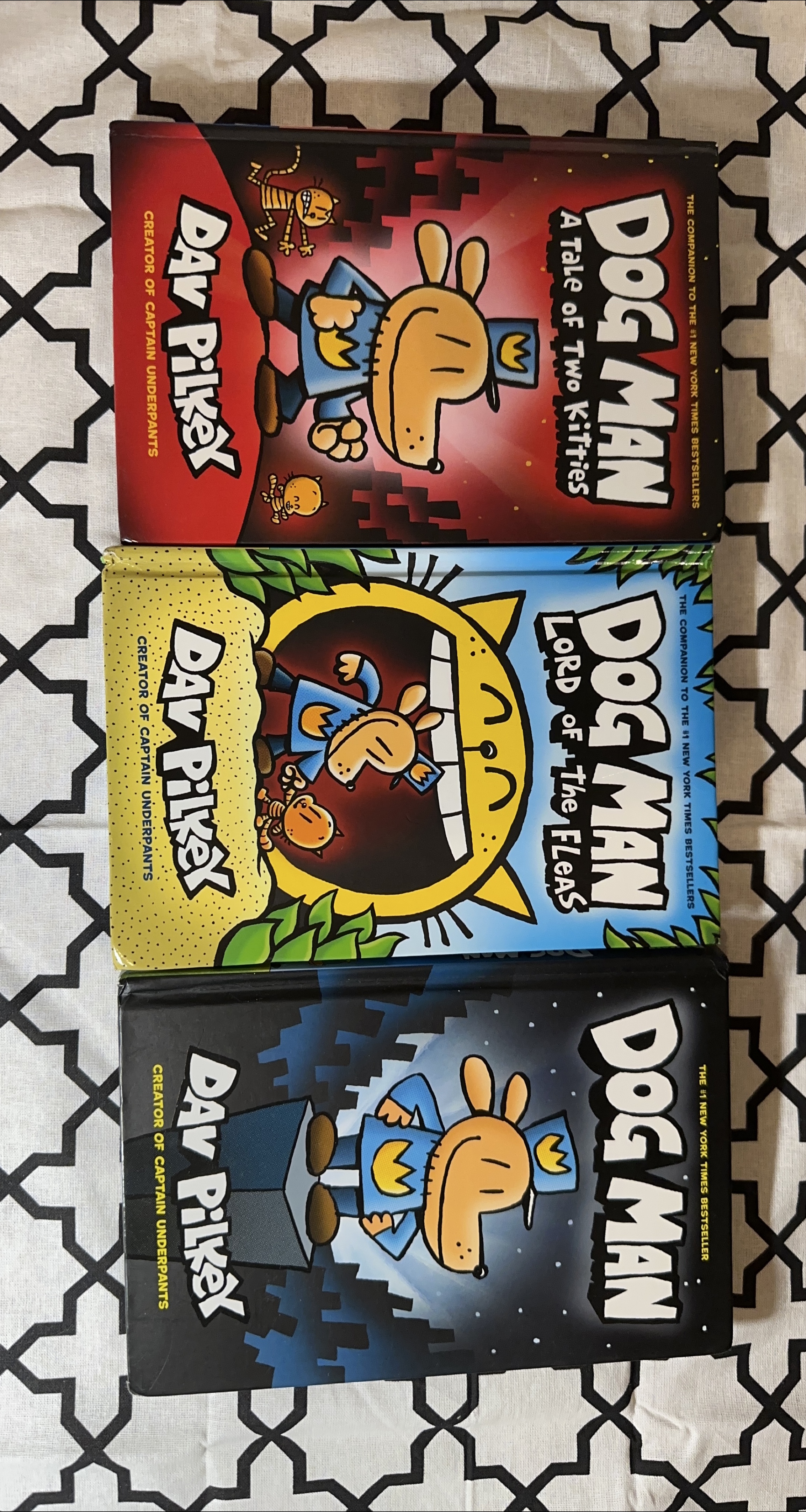 Dog Man Book Set by Dav Pilkey 🥕 thumbnail