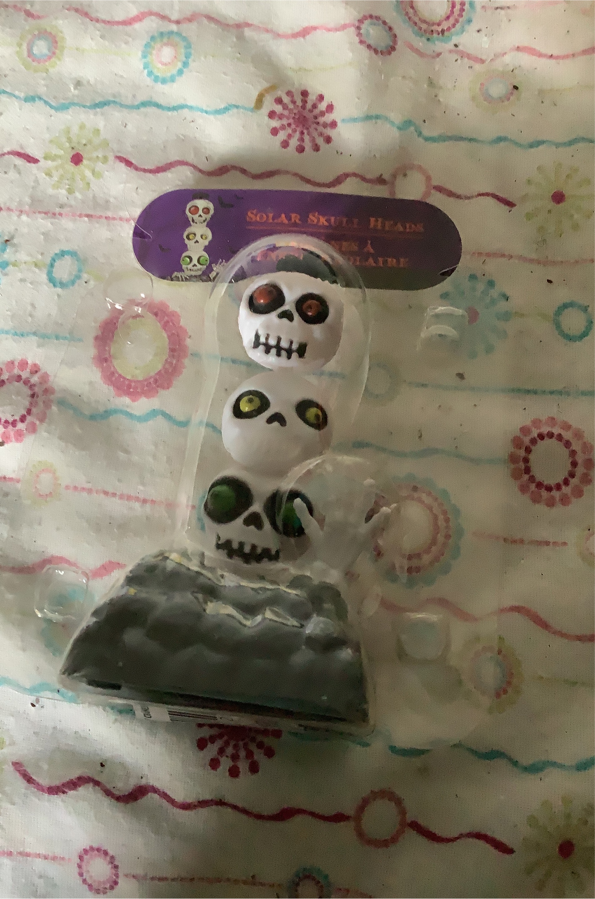 Solar Skull Heads thumbnail