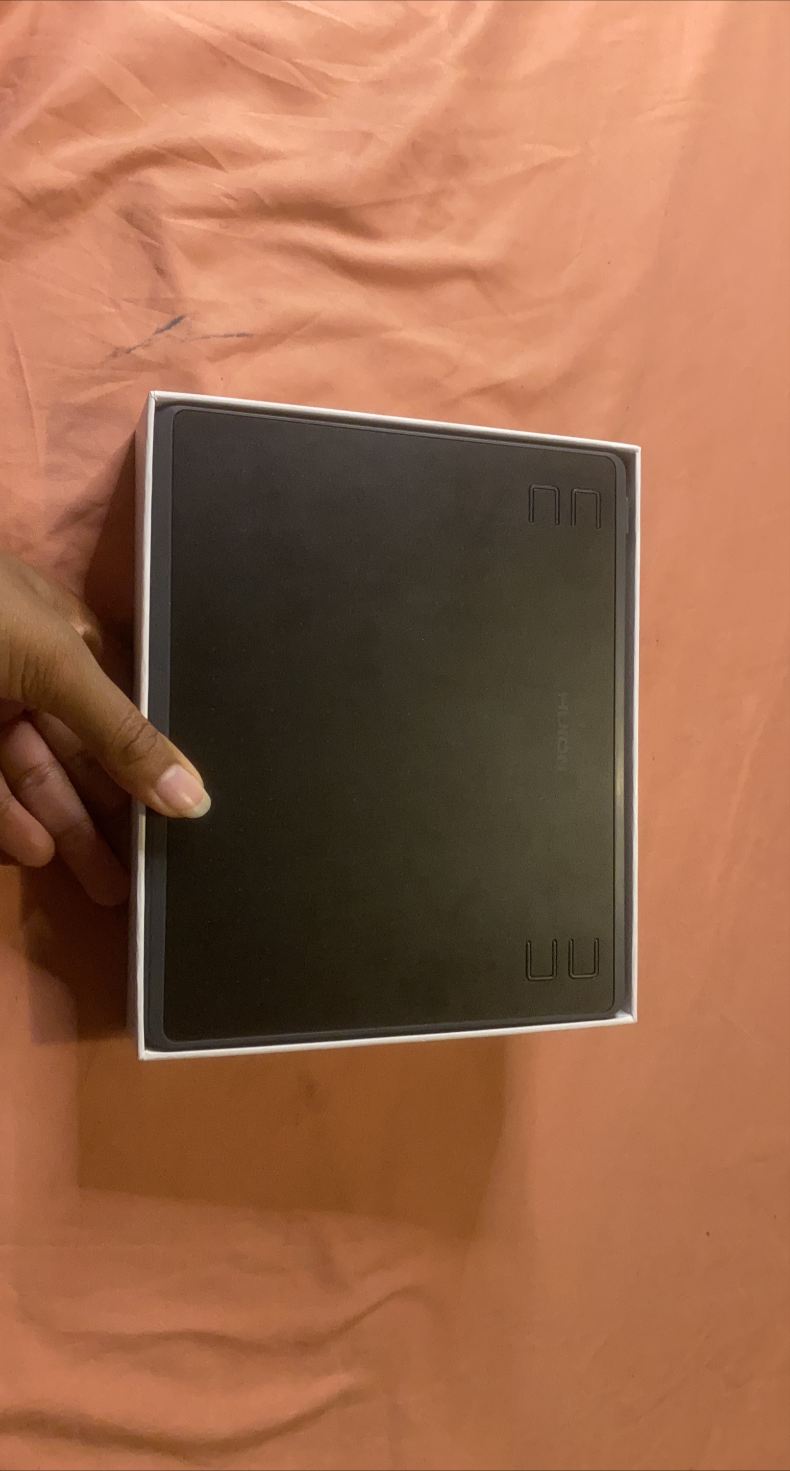 Huion Inspiroy HS64 Creative Pen Tablet - NEW image indicator(2)