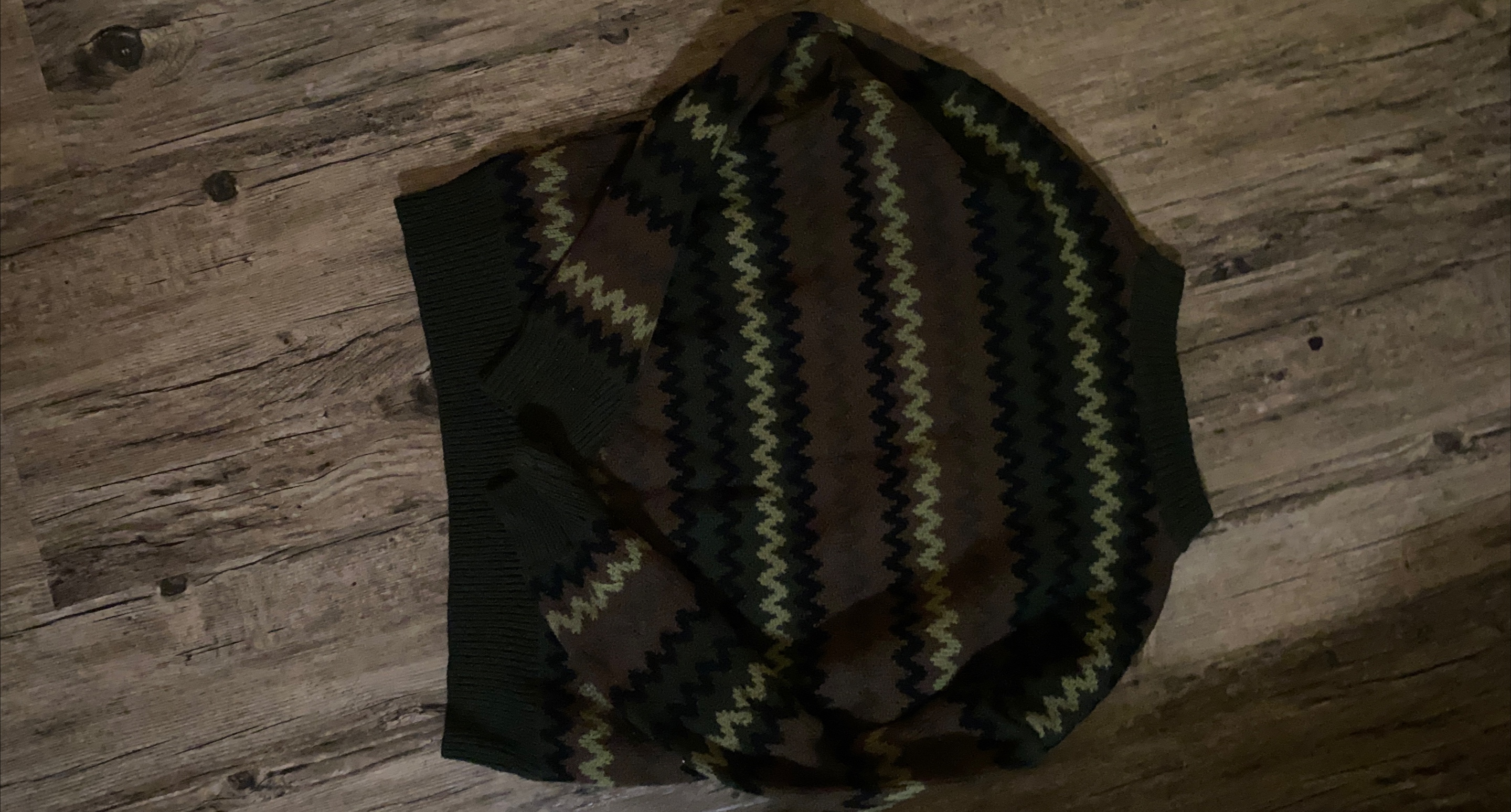 Zigzag Pattern Sweater - Brown, Green thumbnail
