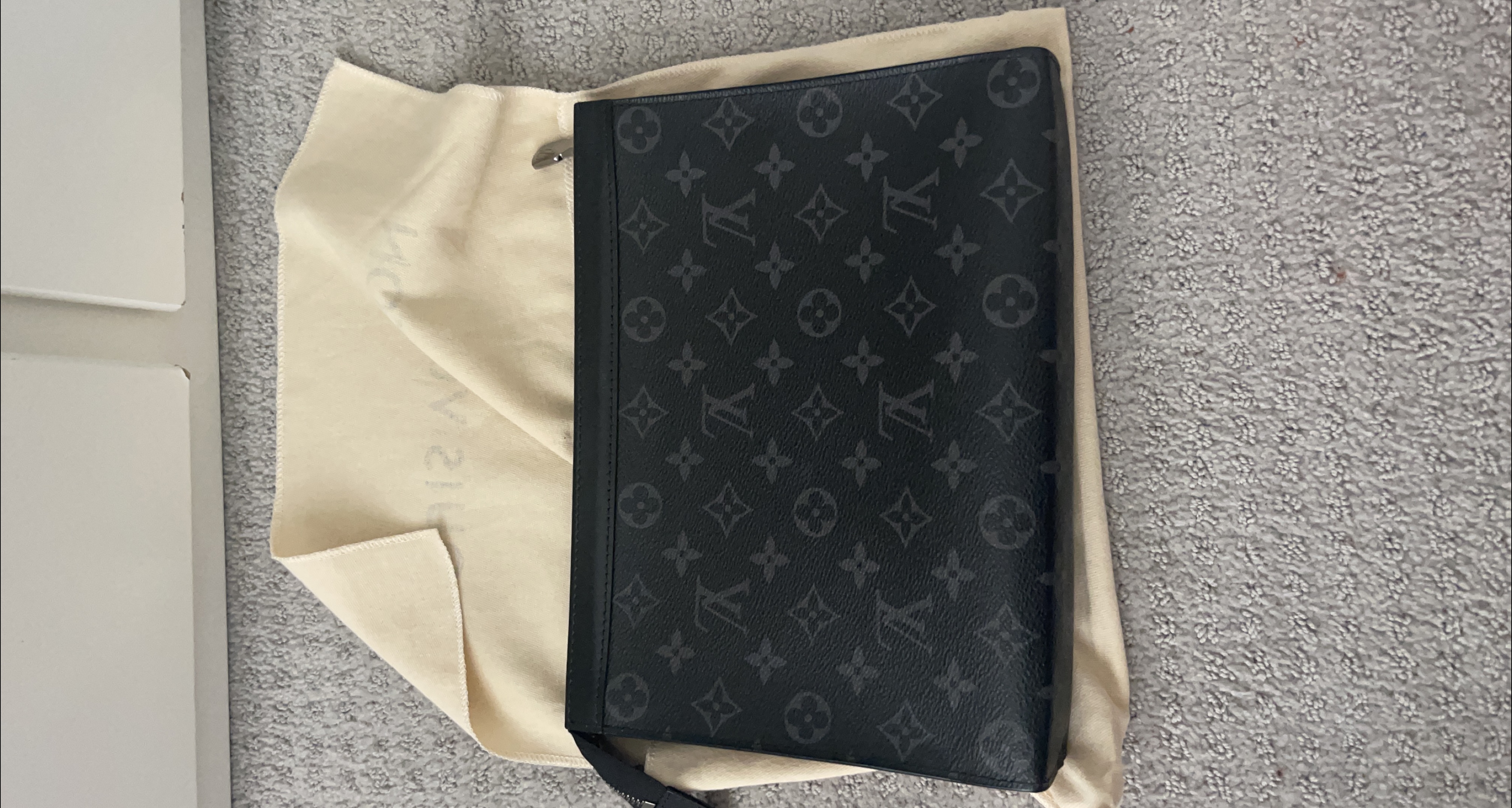 Louis Vuitton Monogram Eclipse Pochette Voyage thumbnail