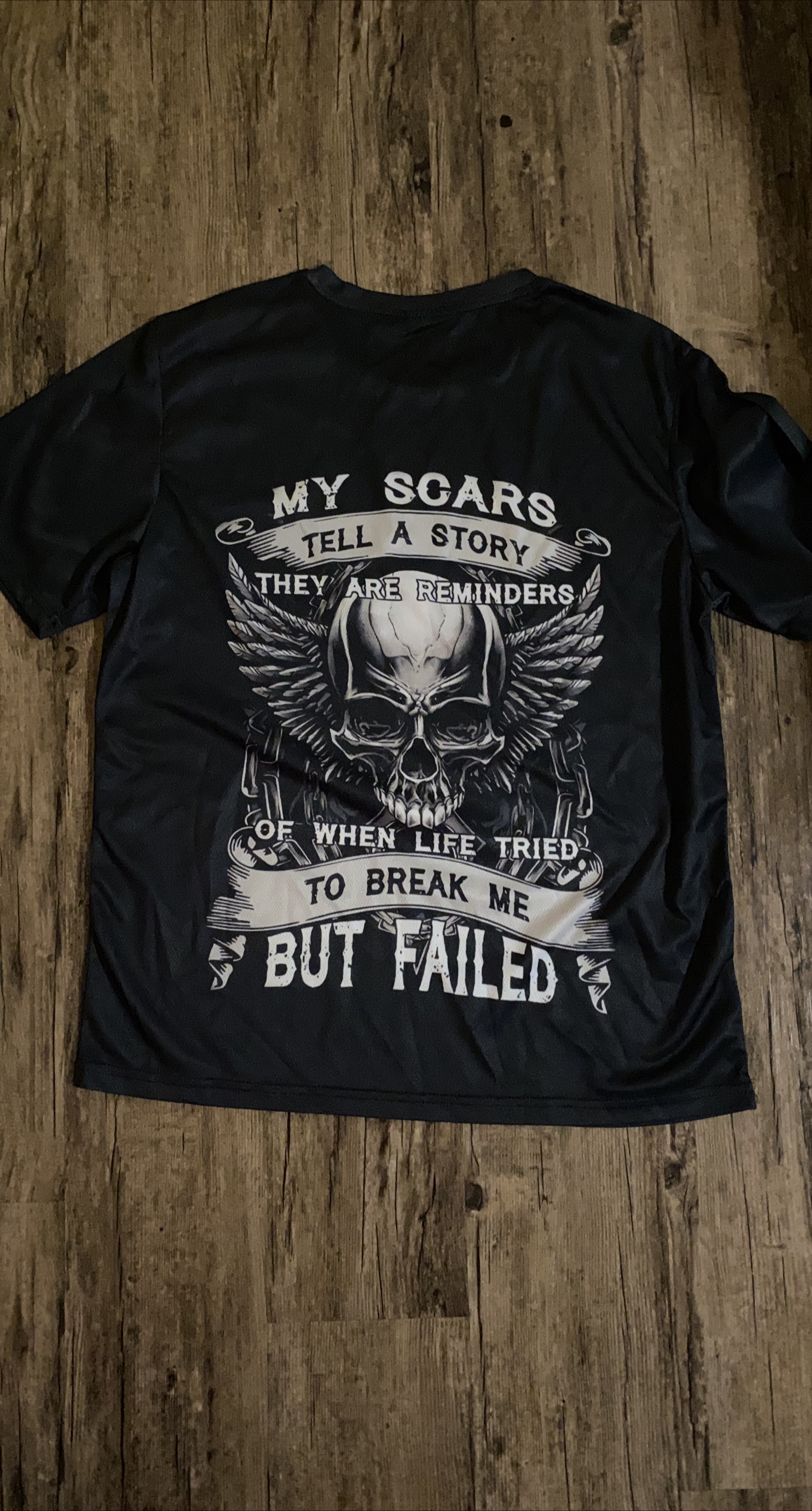 Graphic T-shirt with Skull Design thumbnail