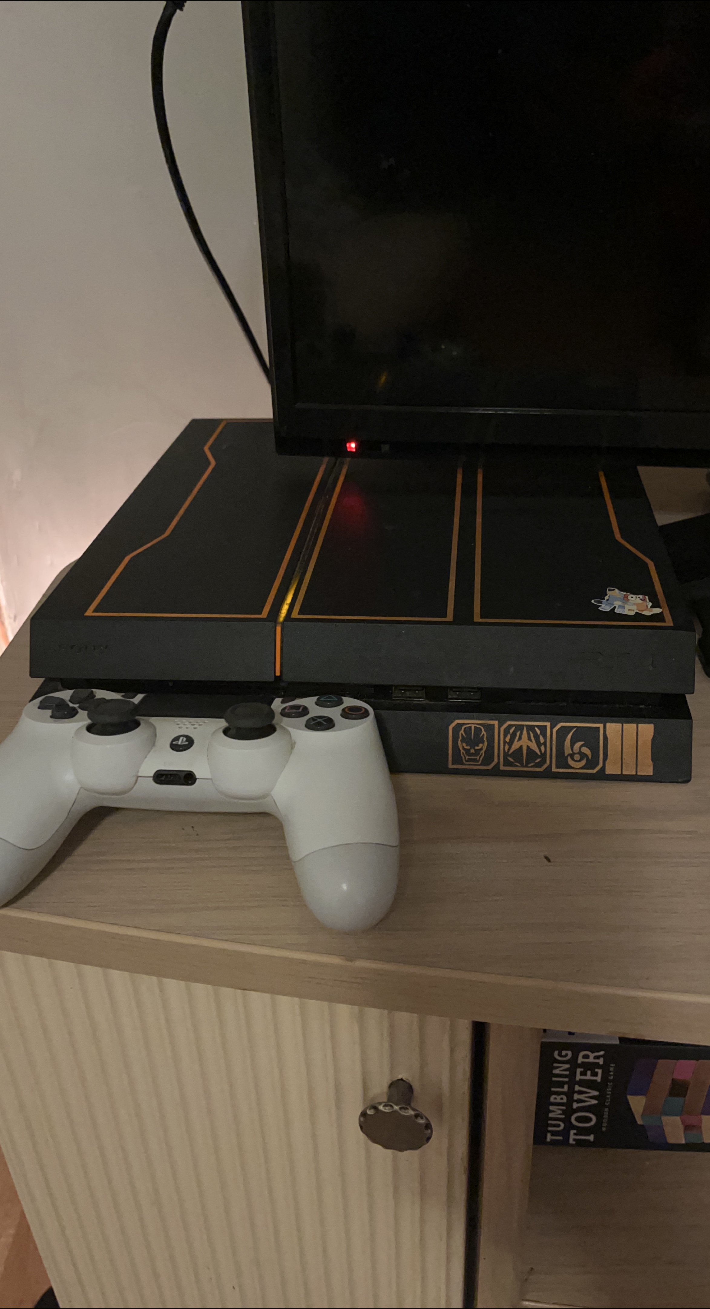 PlayStation 4 Pro Limited Edition Console thumbnail
