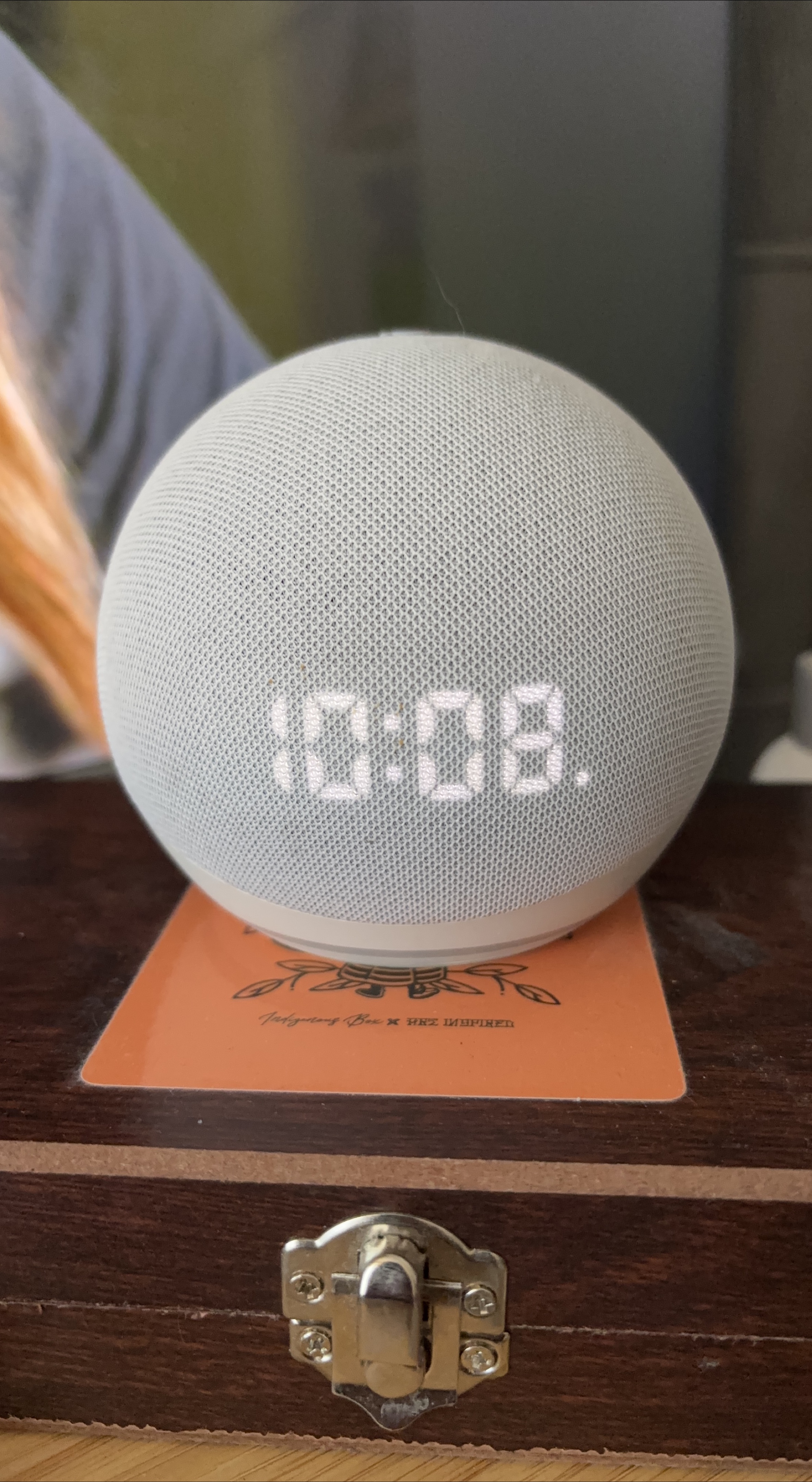 Amazon Echo Dot (4th Gen) Smart Speaker thumbnail