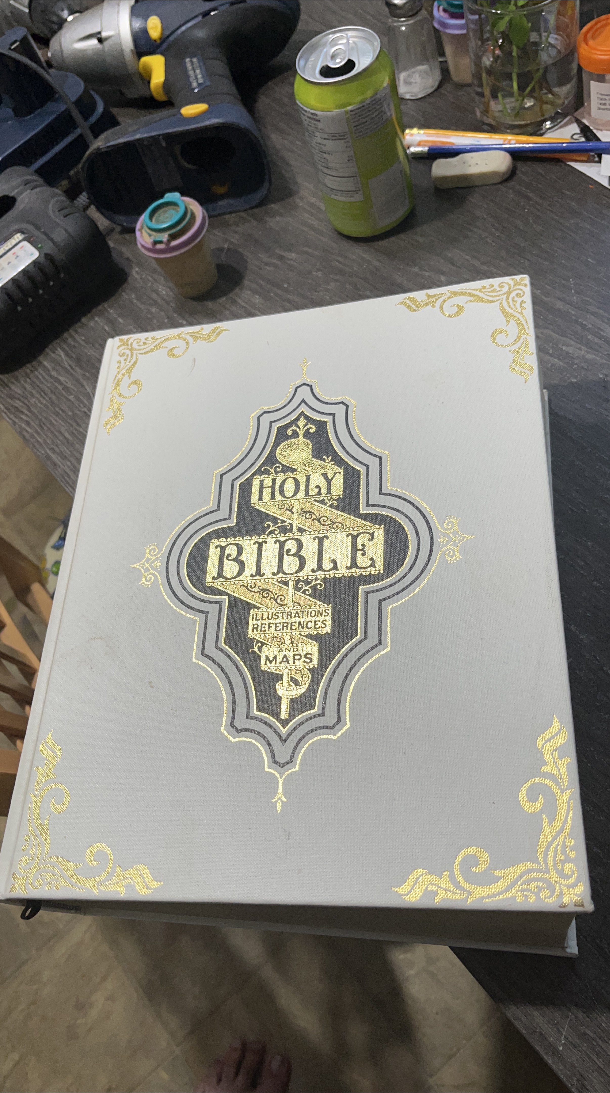 The National Comprehensive Family Bible thumbnail