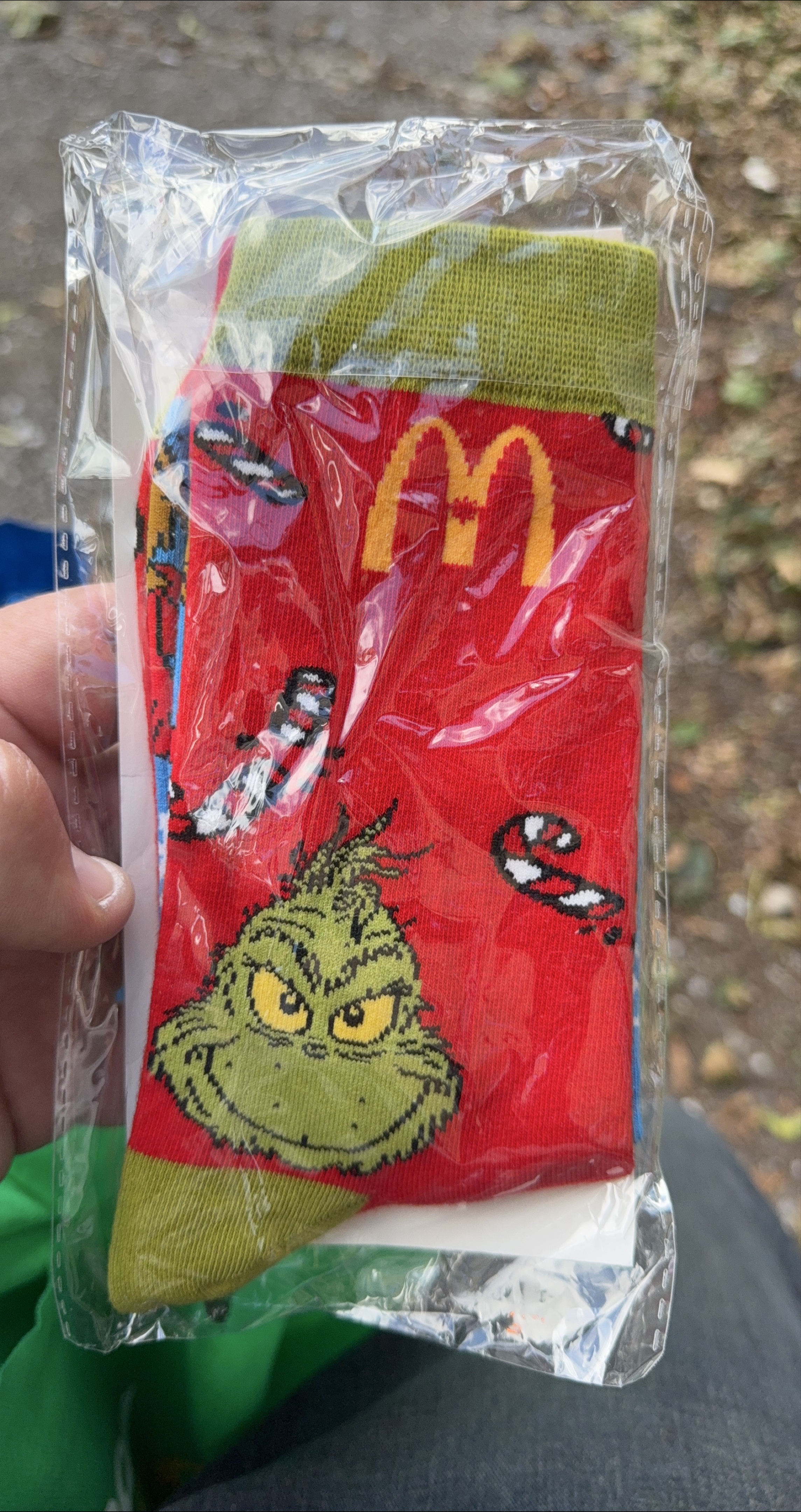 McDonald's Grinch Socks - New in Package! thumbnail