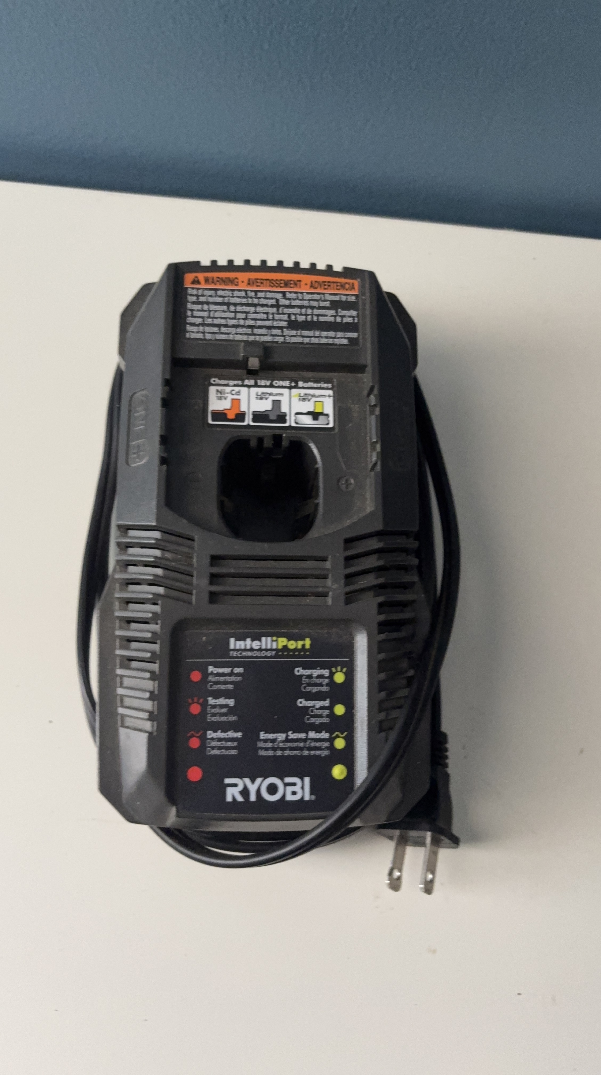 Ryobi IntelliPort Battery Charger thumbnail