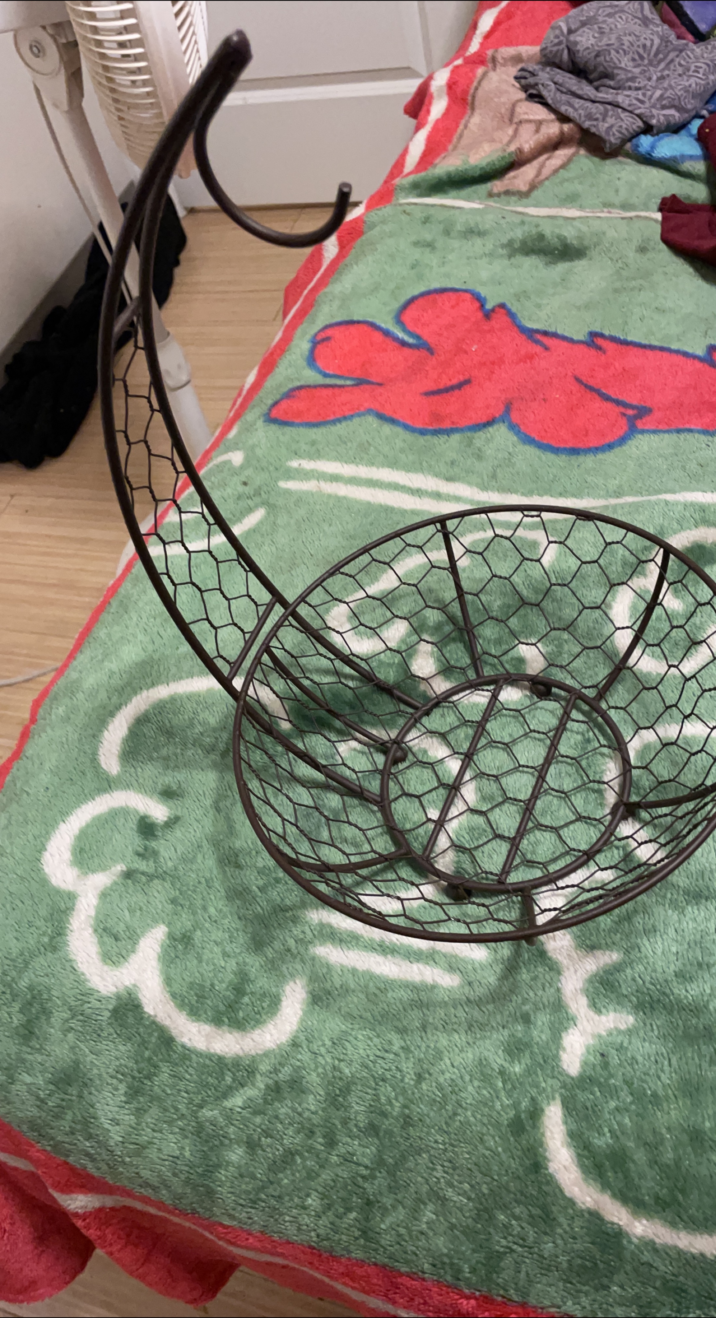 Metal Fruit Basket with Banana Hanger🥕 thumbnail