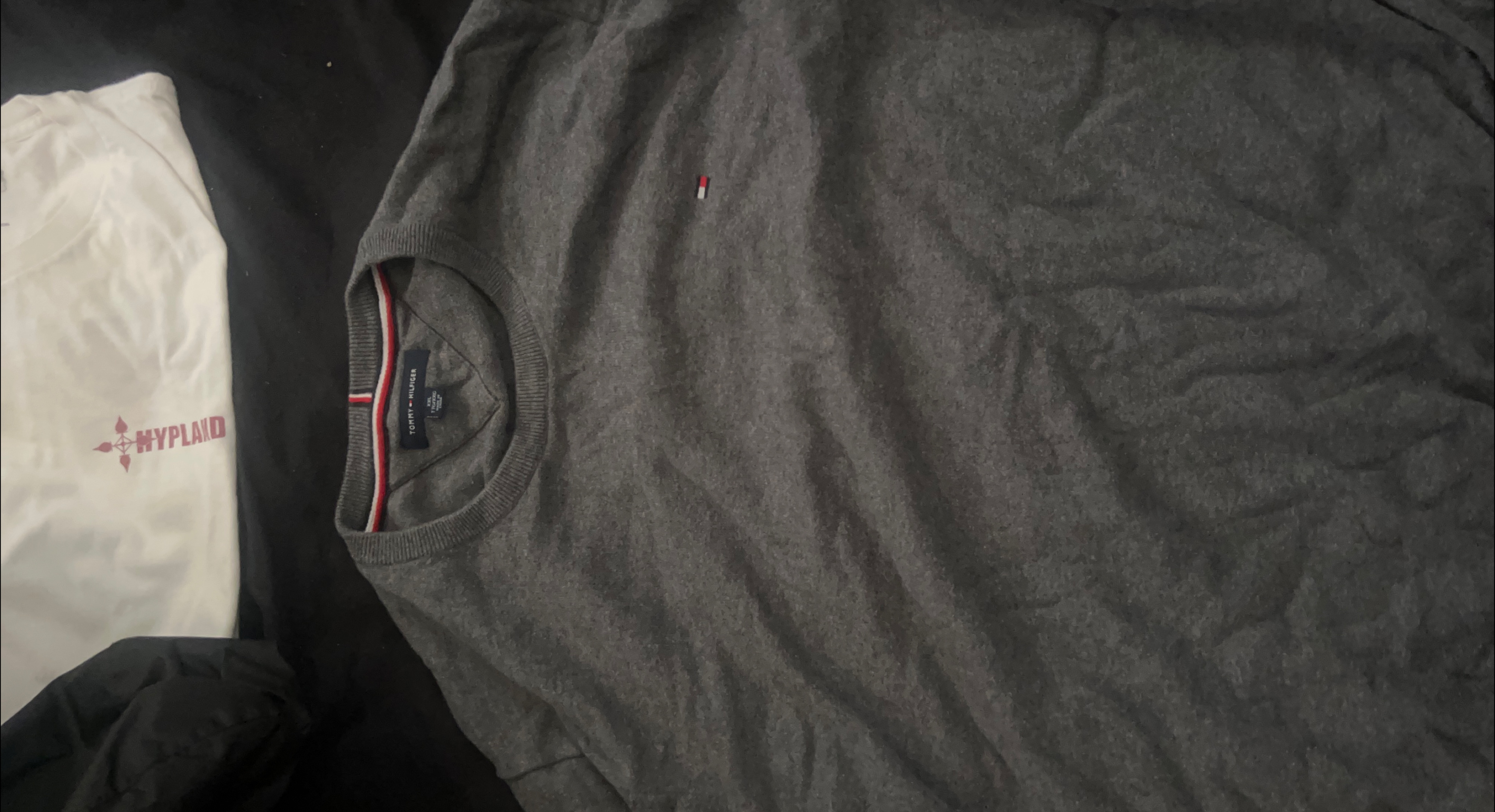 Tommy Hilfiger Grey Sweater - XXL thumbnail