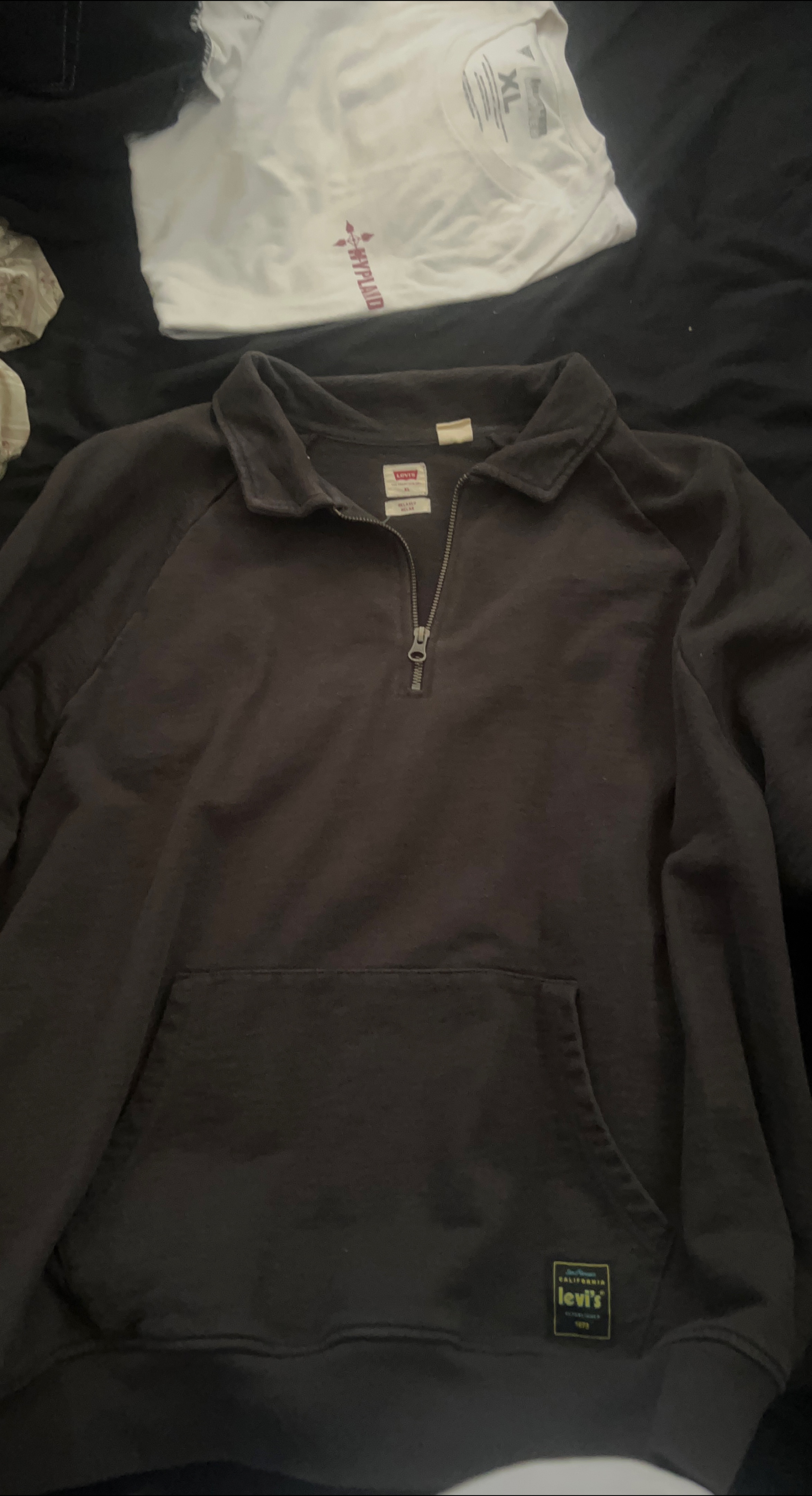 Levi's Relaxed Relax 1/4 Zip Sweatshirt - XL thumbnail