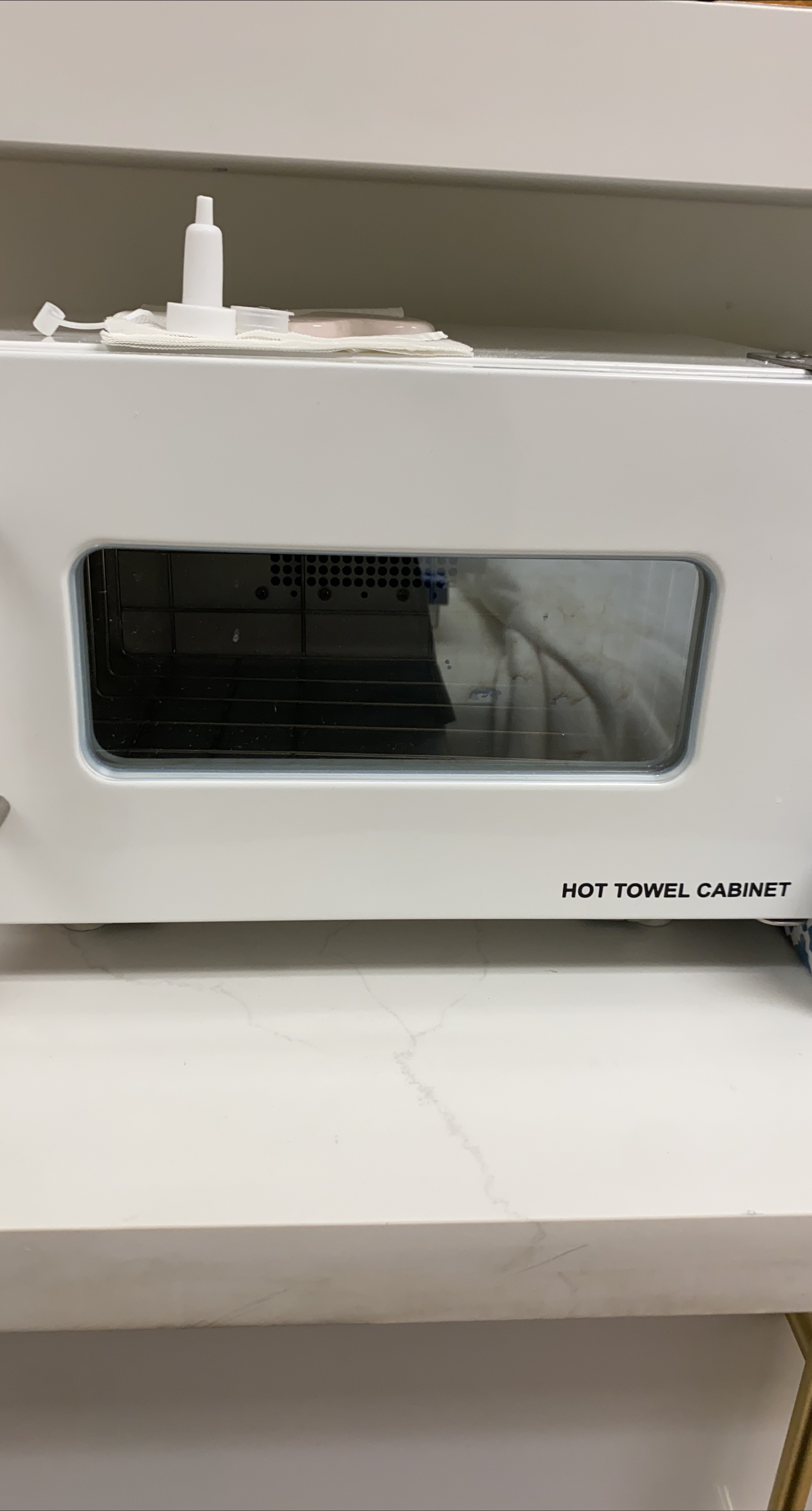 Hot Towel Cabinet