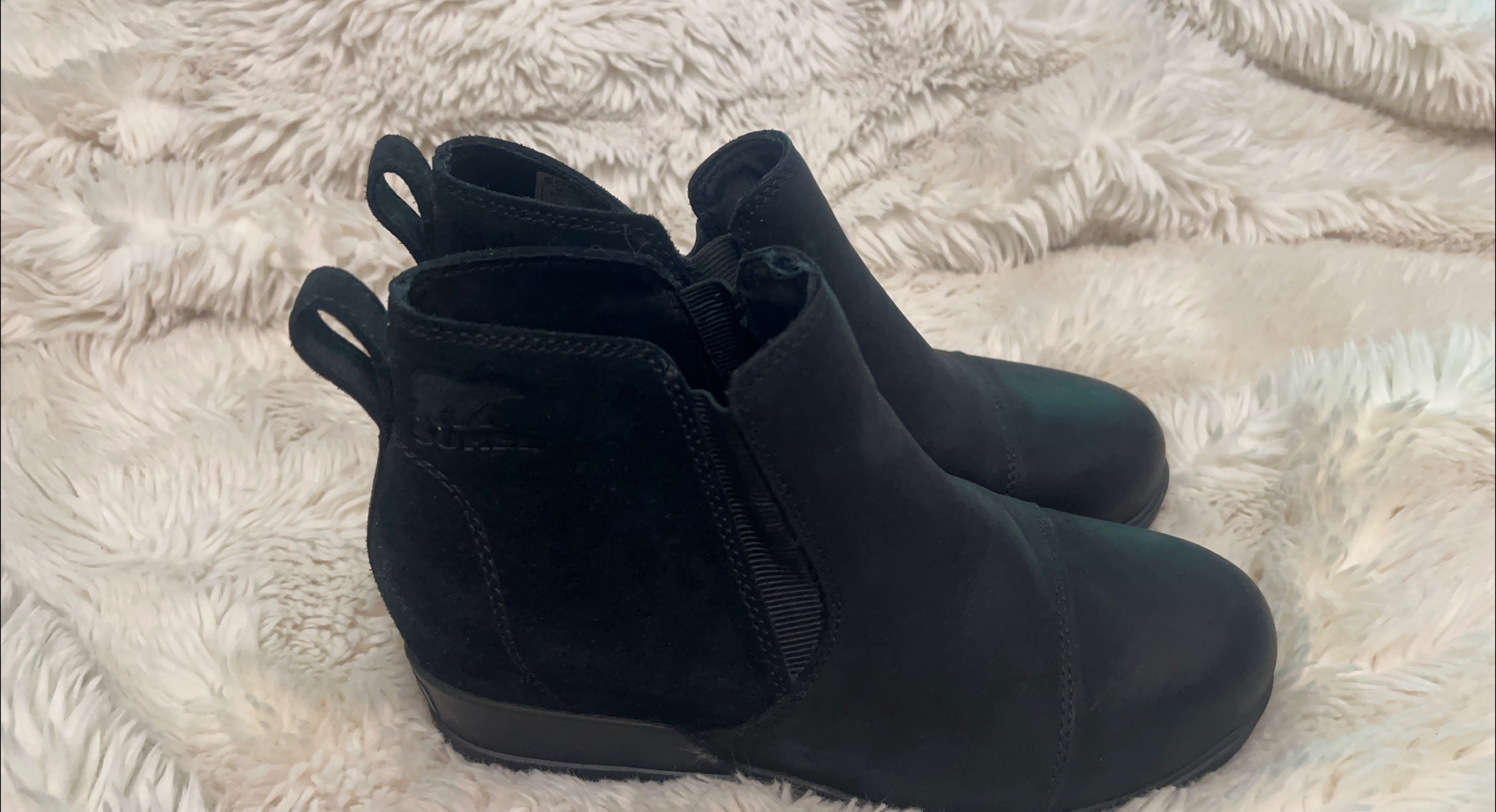 Sorel Black Leather/Suede Ankle Boots thumbnail