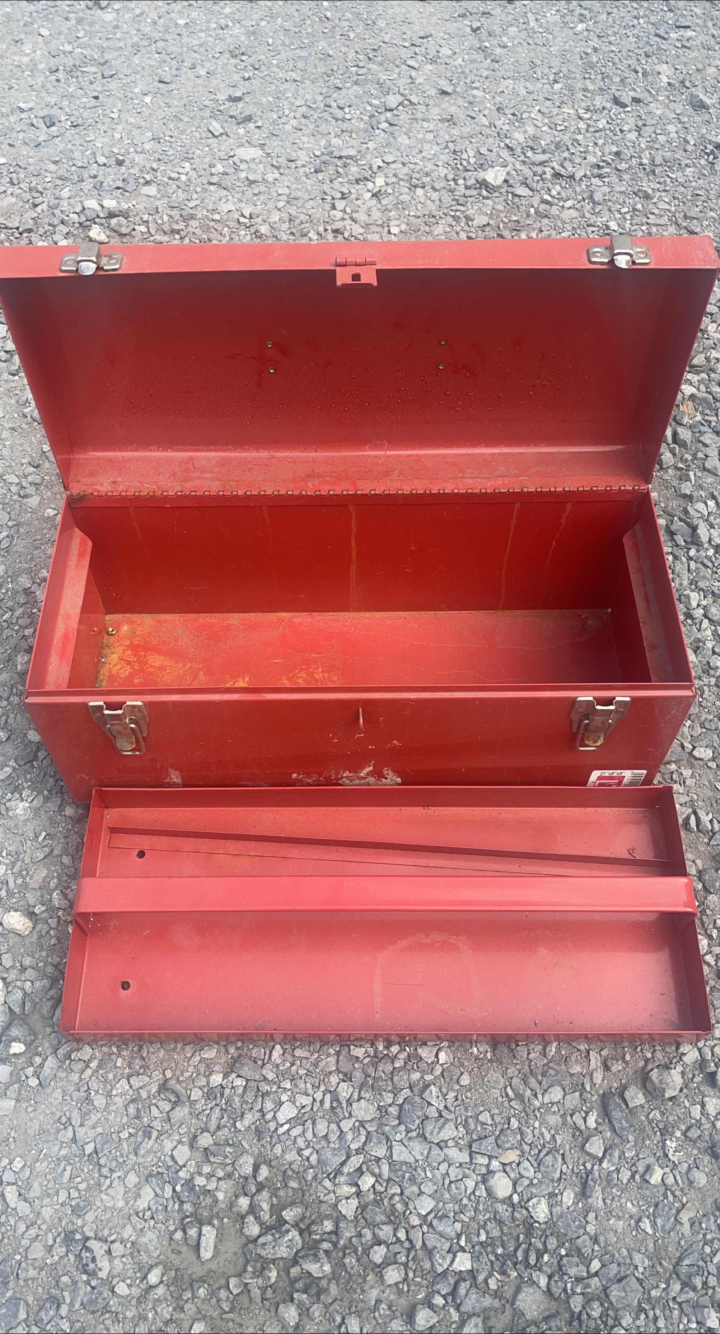 Red Metal Toolbox thumbnail