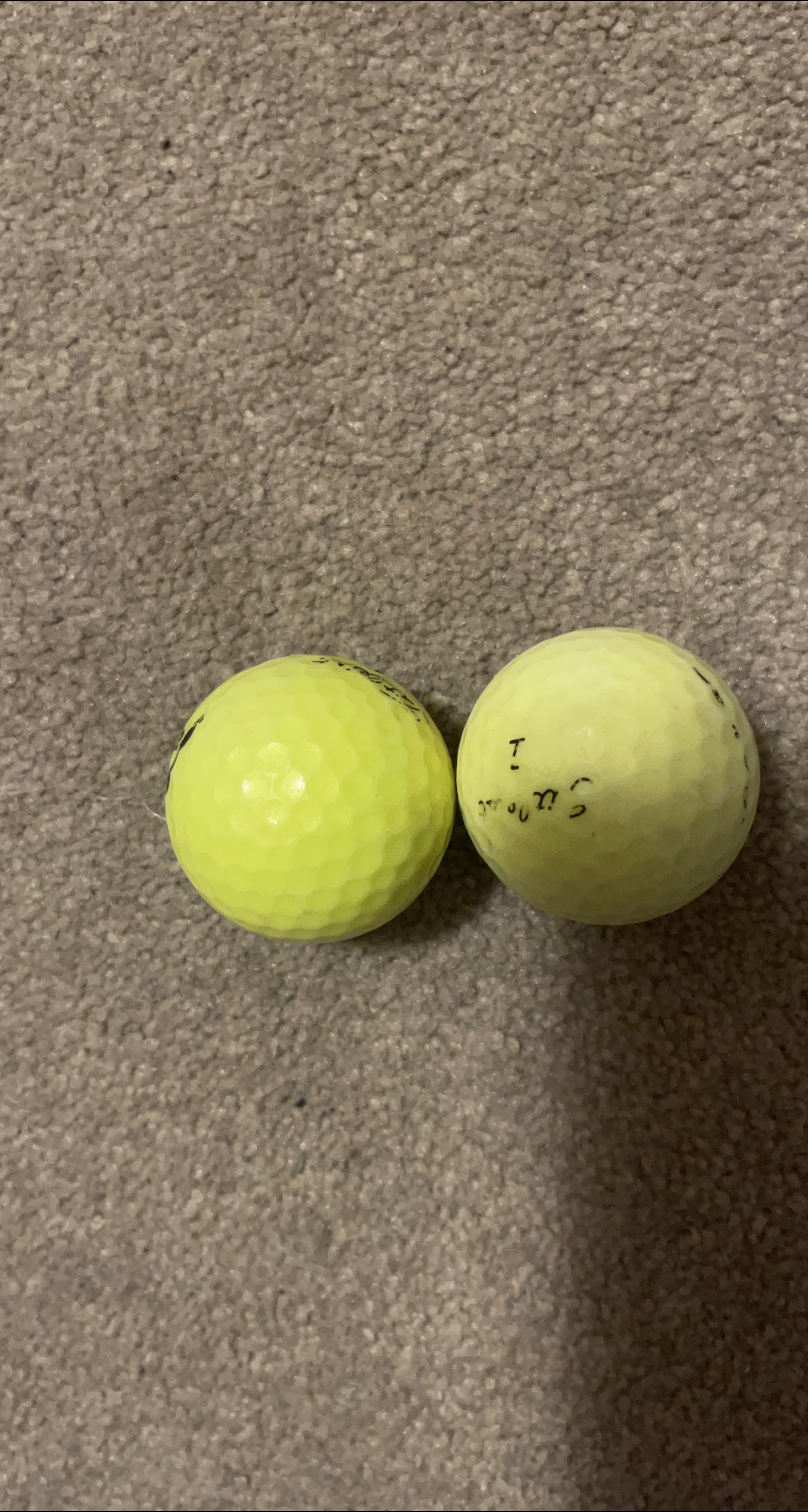 Titleist Golf Balls - Set of 2