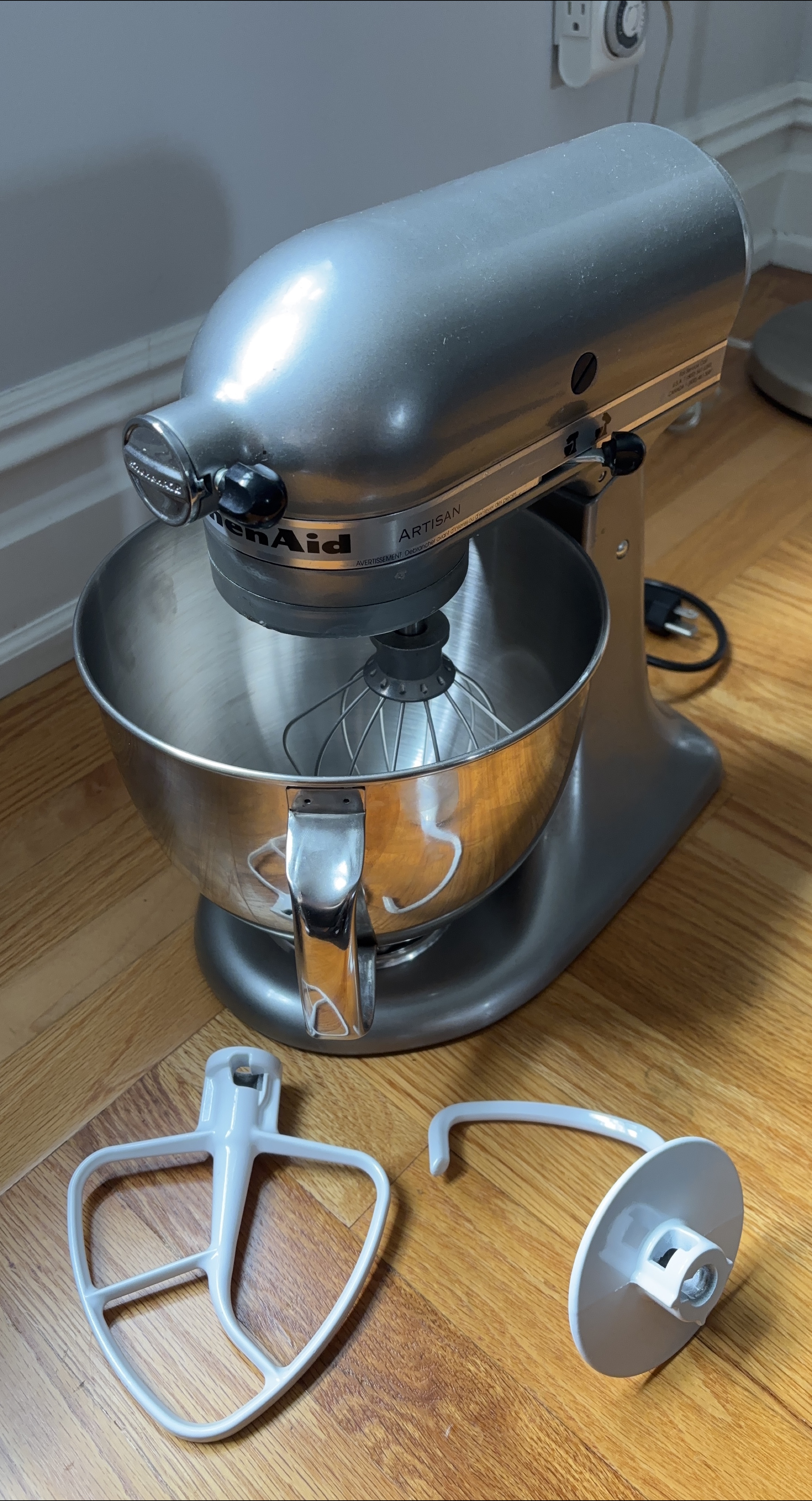 KitchenAid Artisan Stand Mixer - Silver