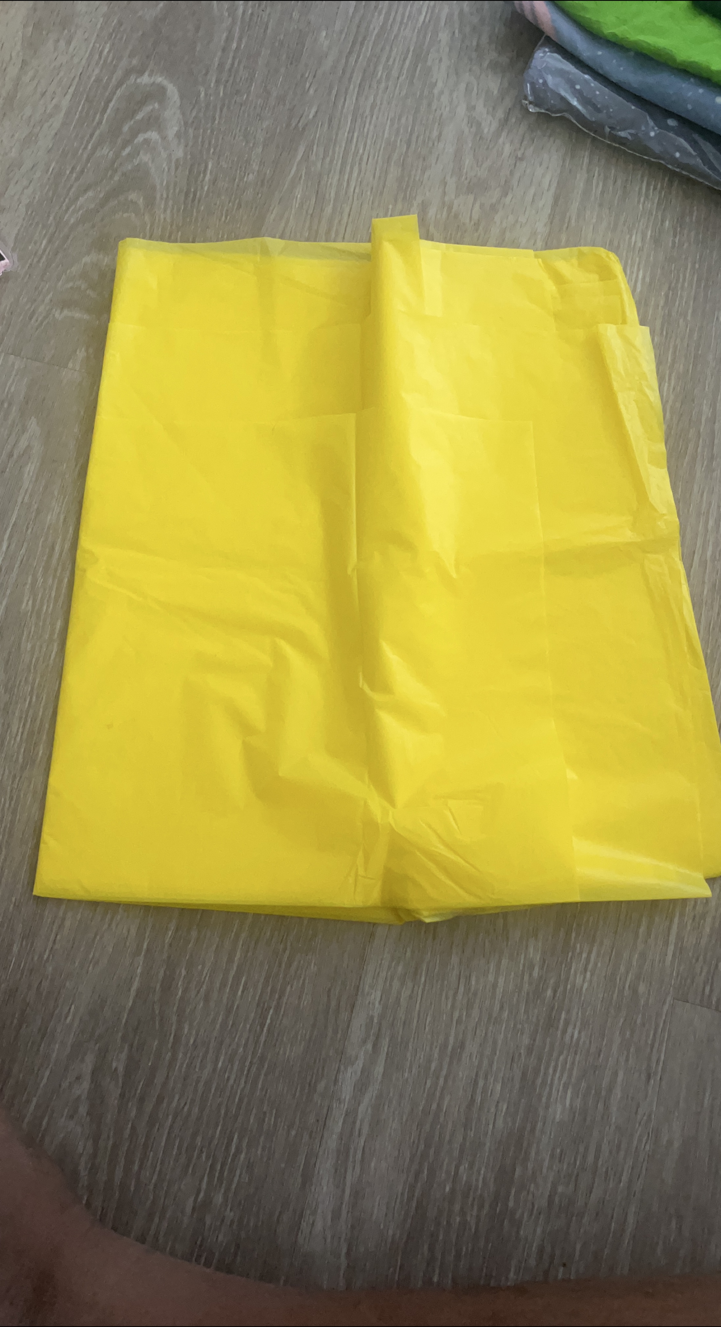 Yellow Plastic sheet thumbnail