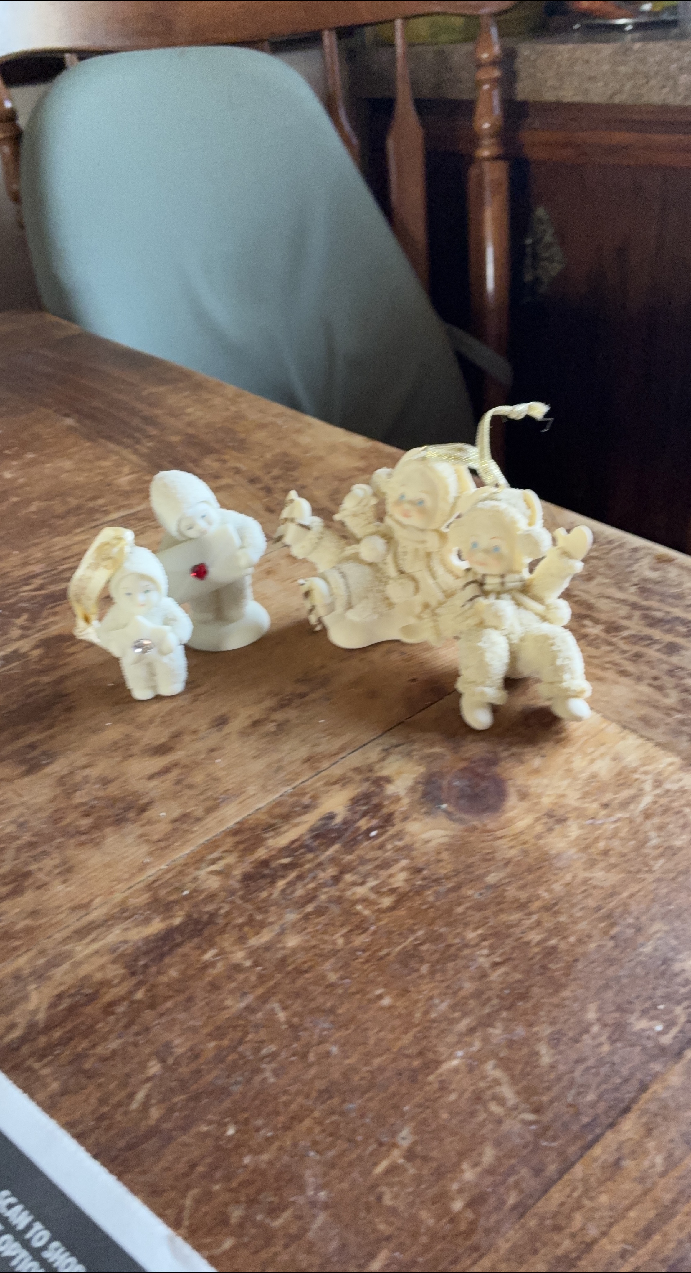 Vintage Homco Figurines Set thumbnail