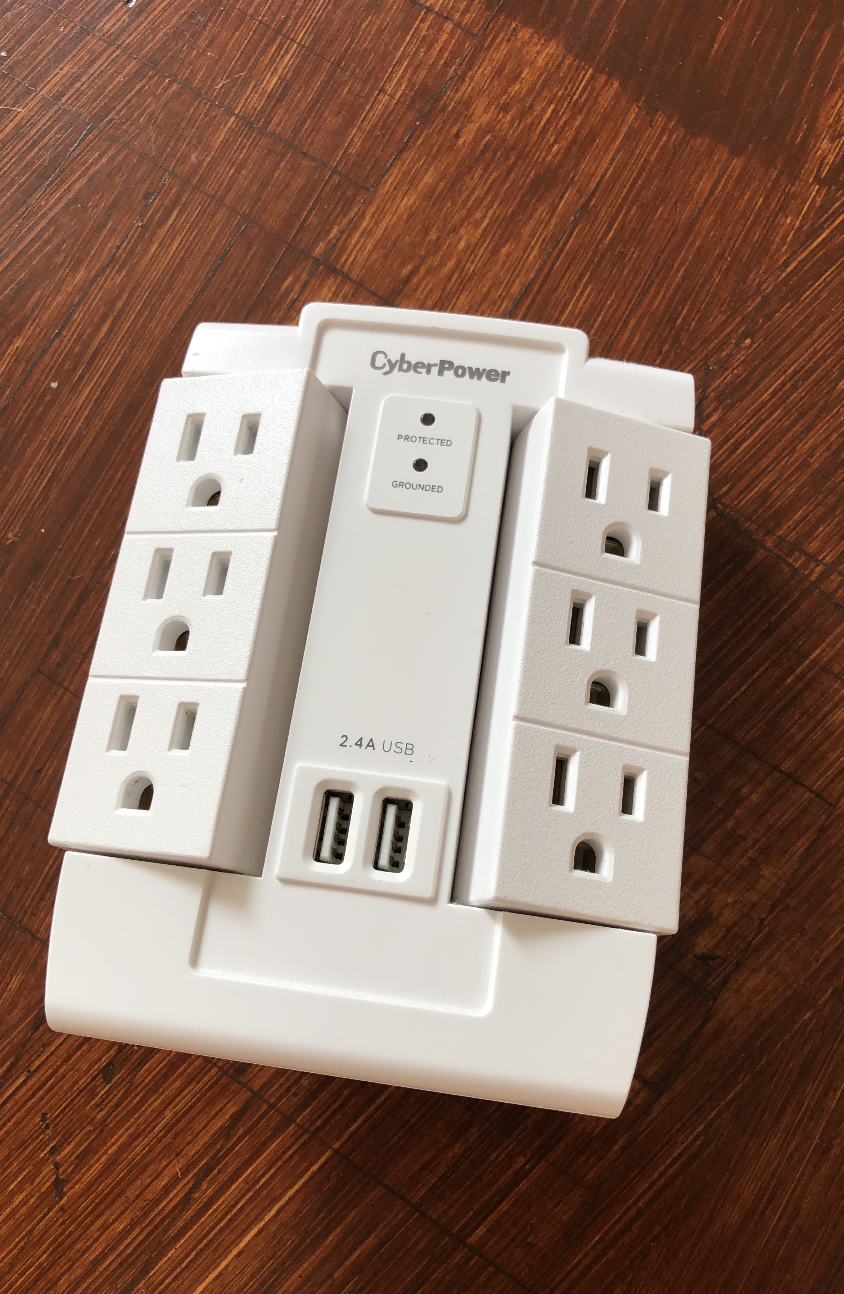 CyberPower Outlet Extender with USB Ports thumbnail