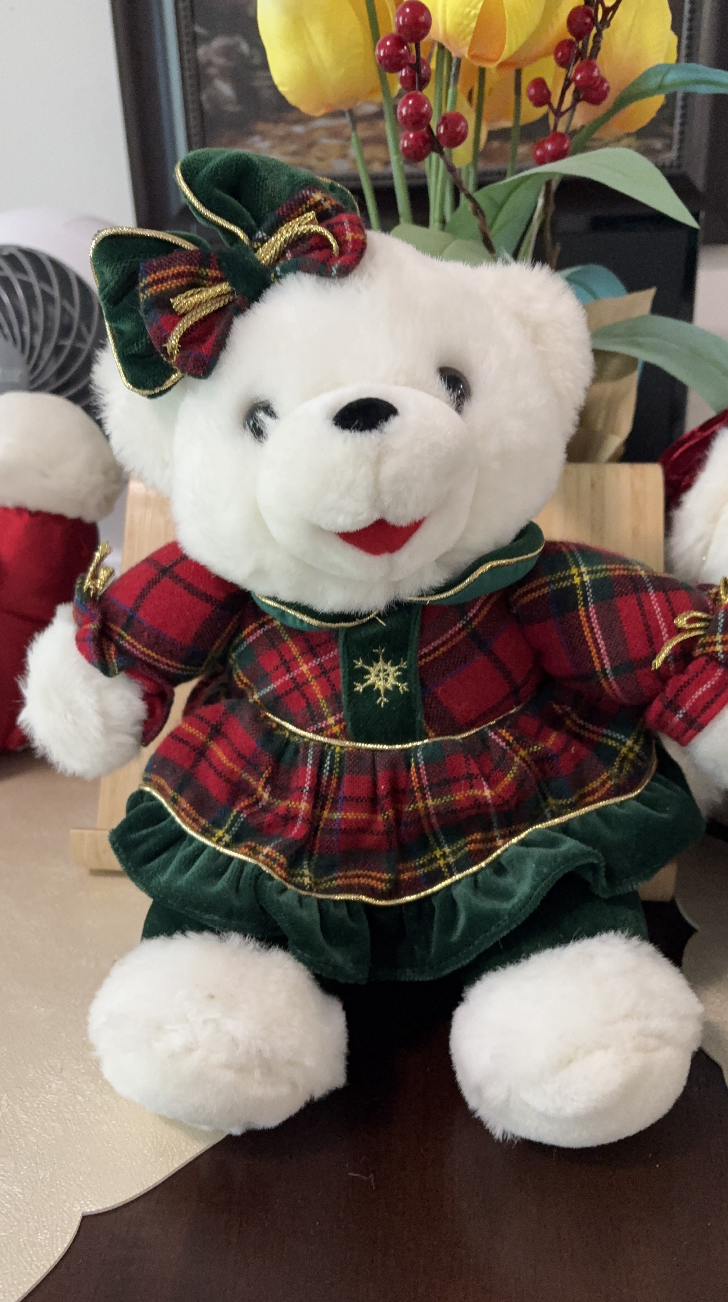 White Plush Christmas Teddy Bear image indicator(1)