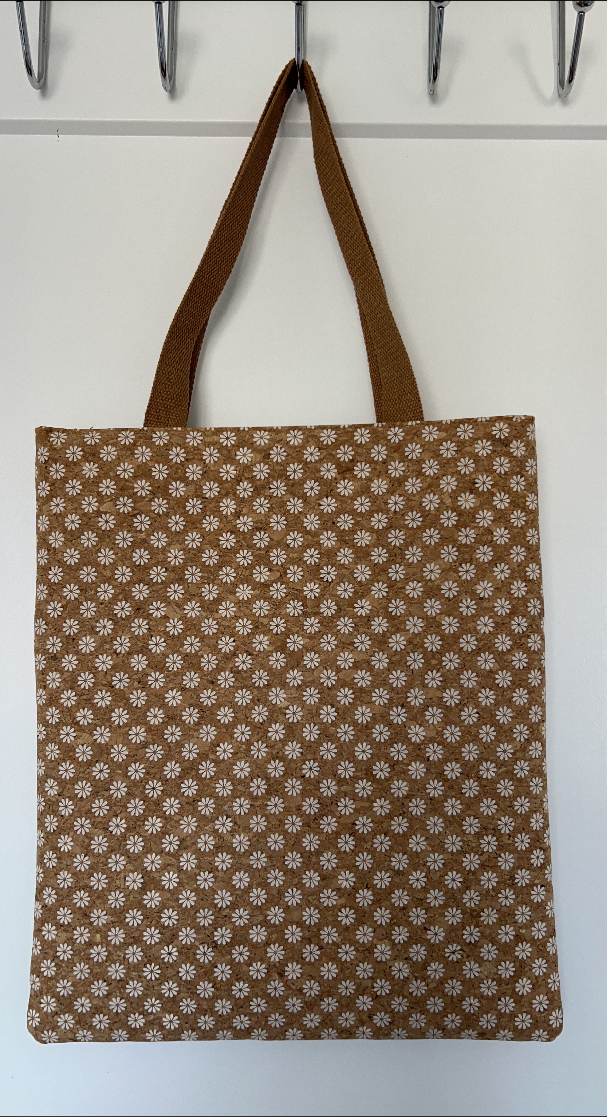 Eco-friendly Cork Tote Bag thumbnail