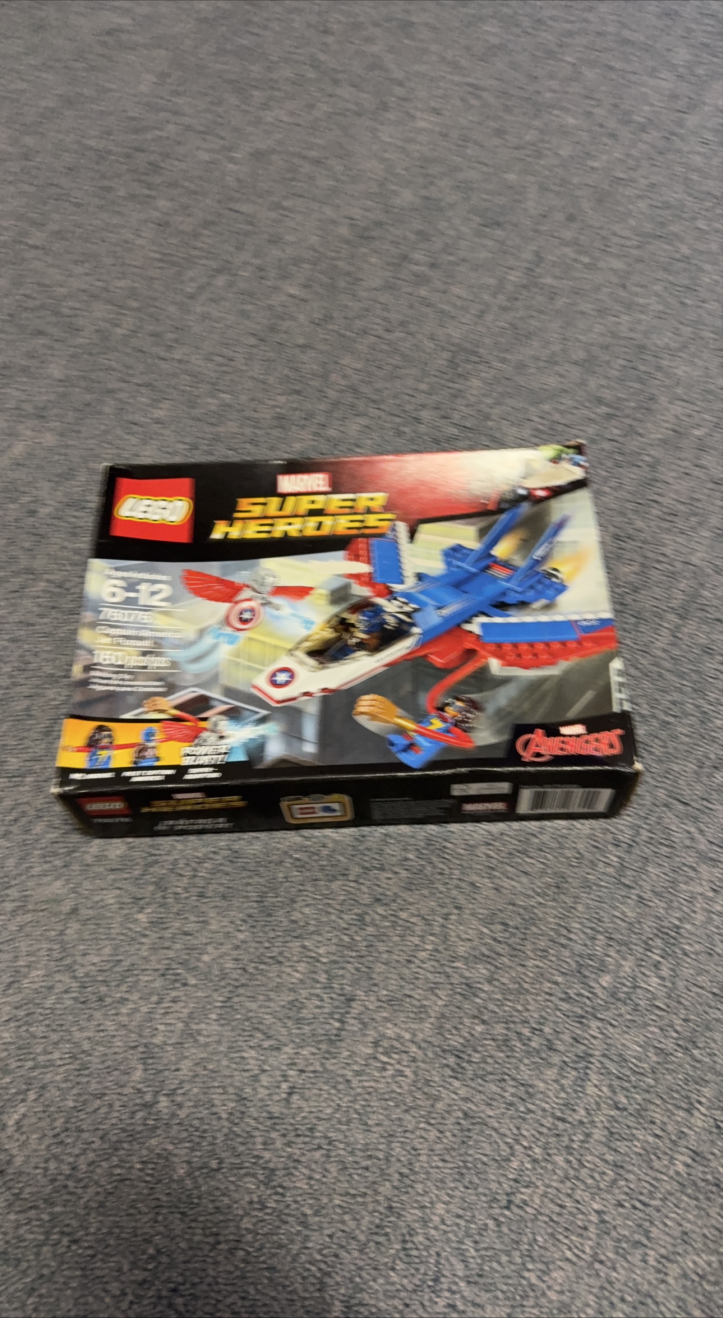 LEGO Marvel Super Heroes 76076 Captain America Jet thumbnail