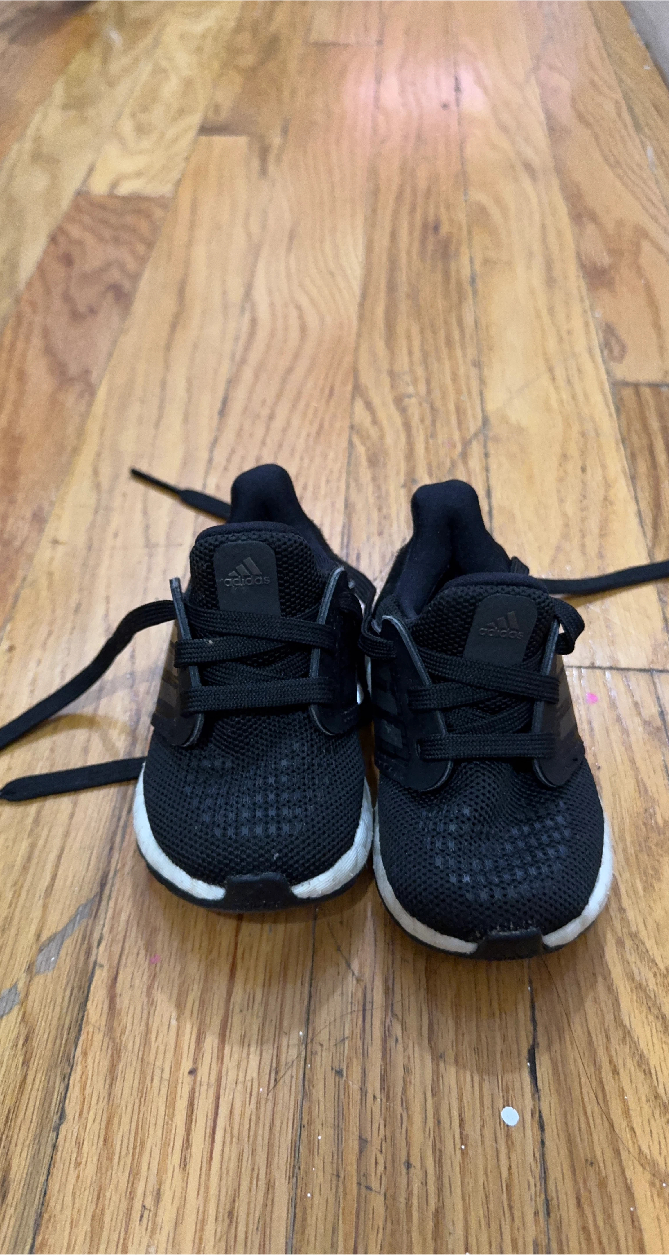 Adidas Ultraboost Kids Black Sneakers thumbnail