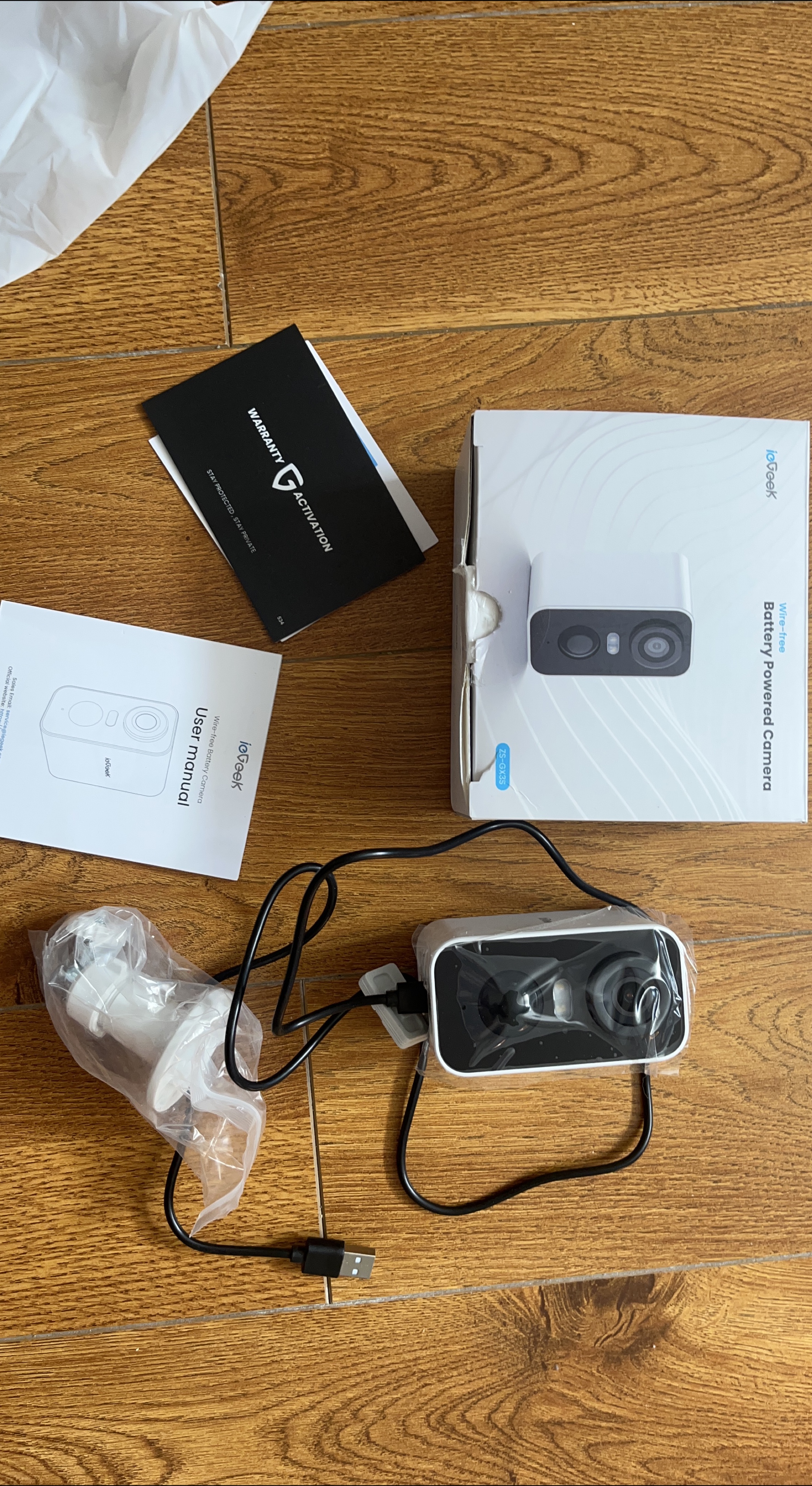New ioGeek Wire-free Battery Powered Camera ZS-GX35