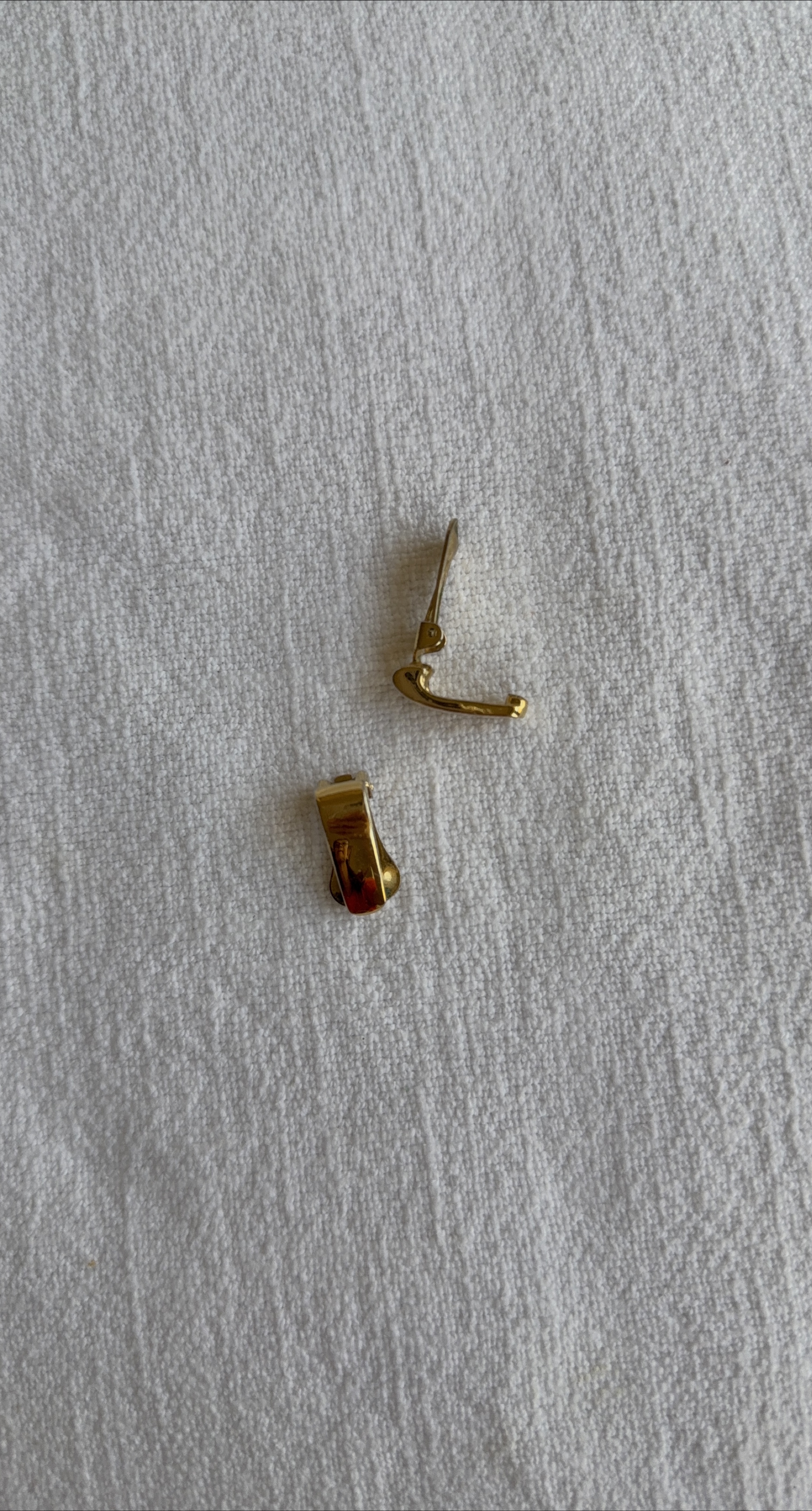 Gold Clip-on Earrings thumbnail