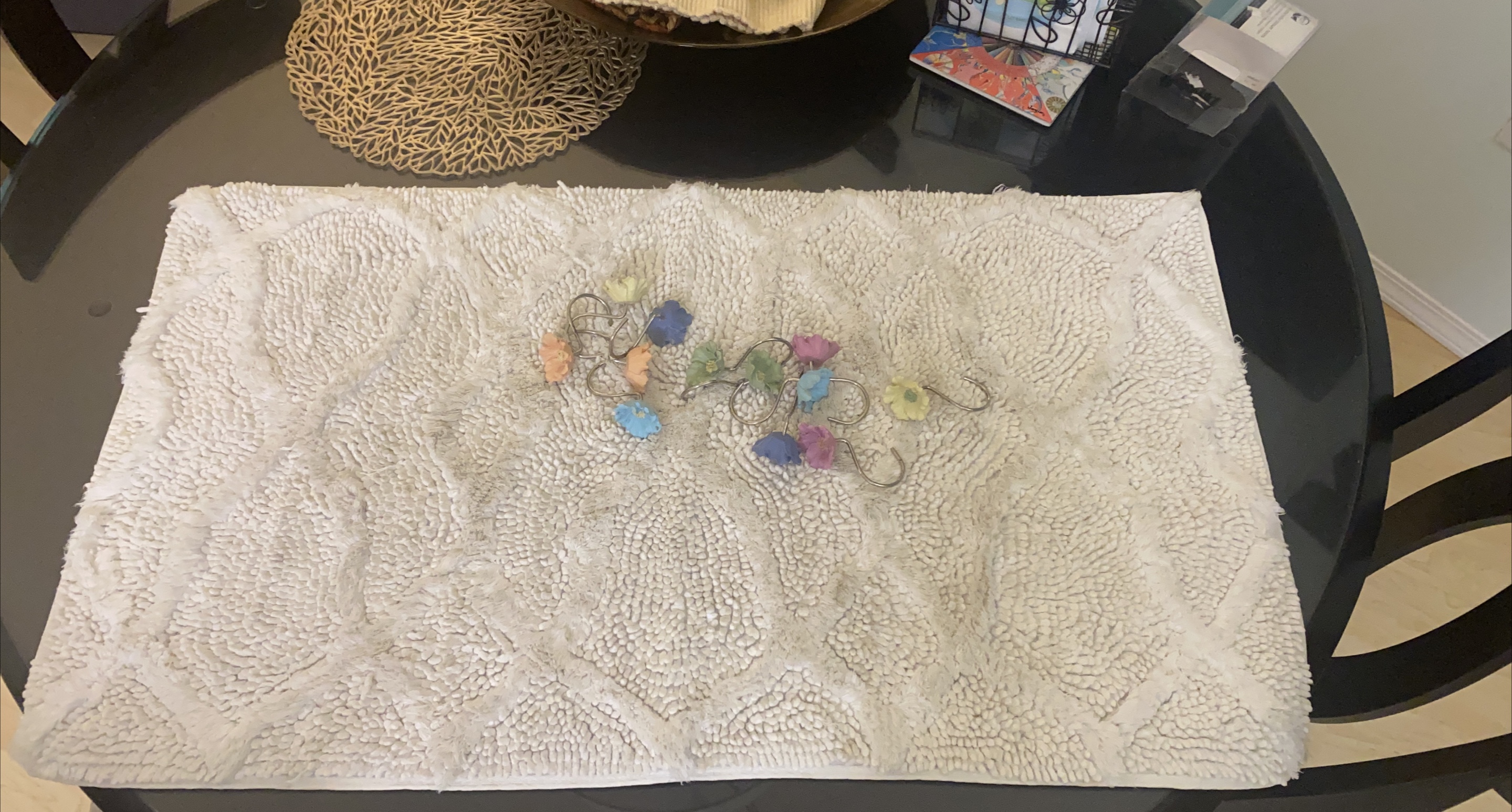 White Shag Bath Mat thumbnail