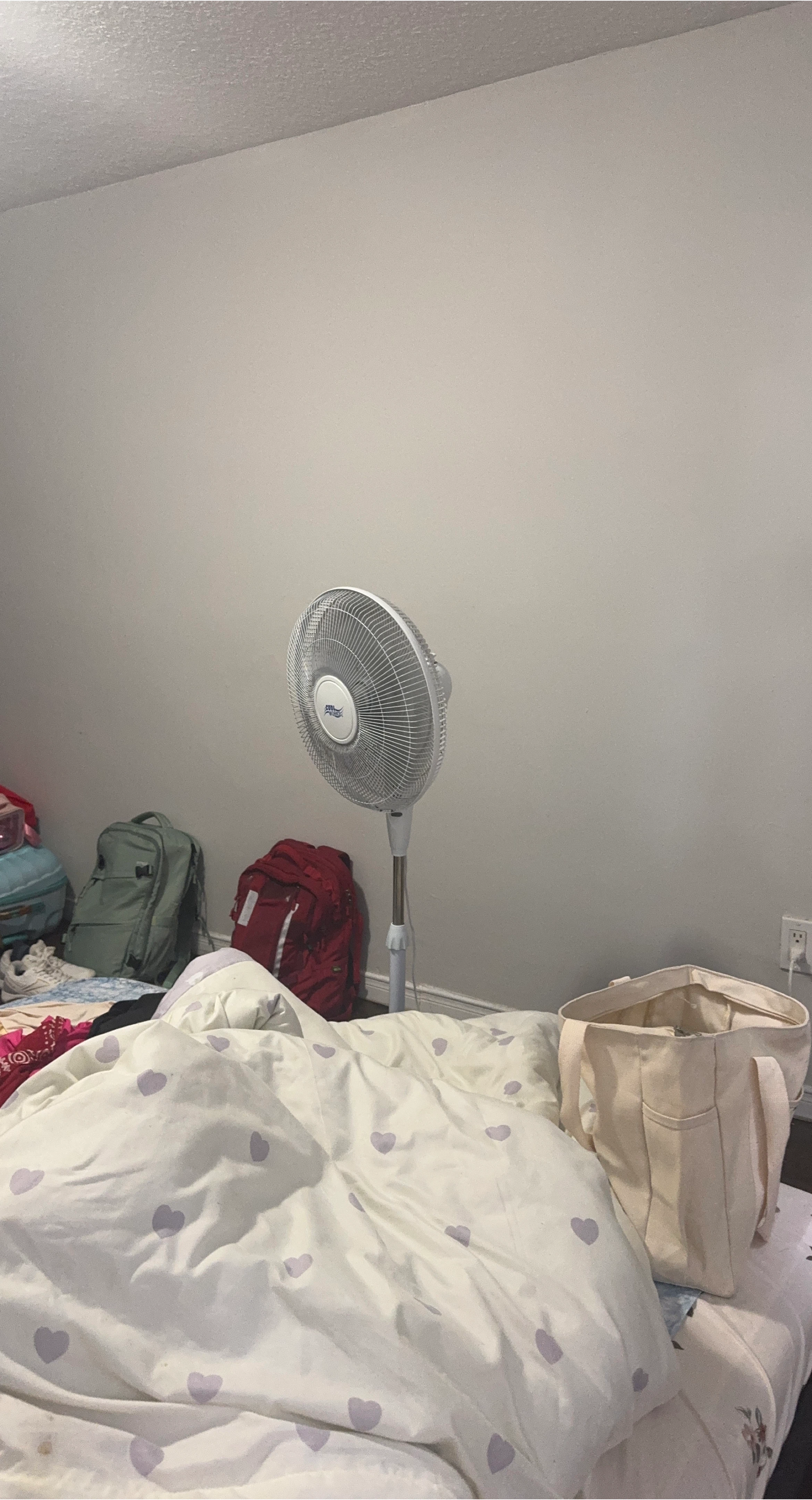 Standing Fan thumbnail