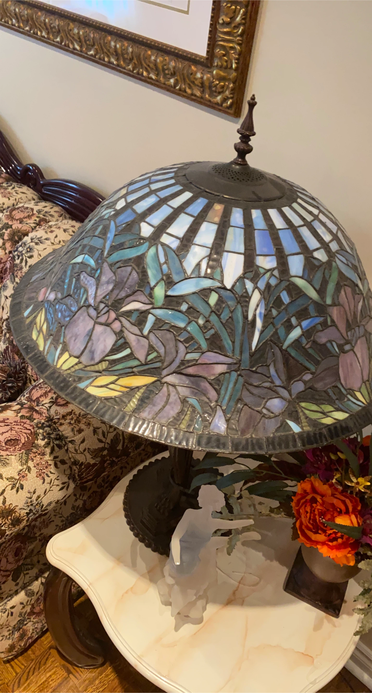 Tiffany Style Stained Glass Table Lamp thumbnail