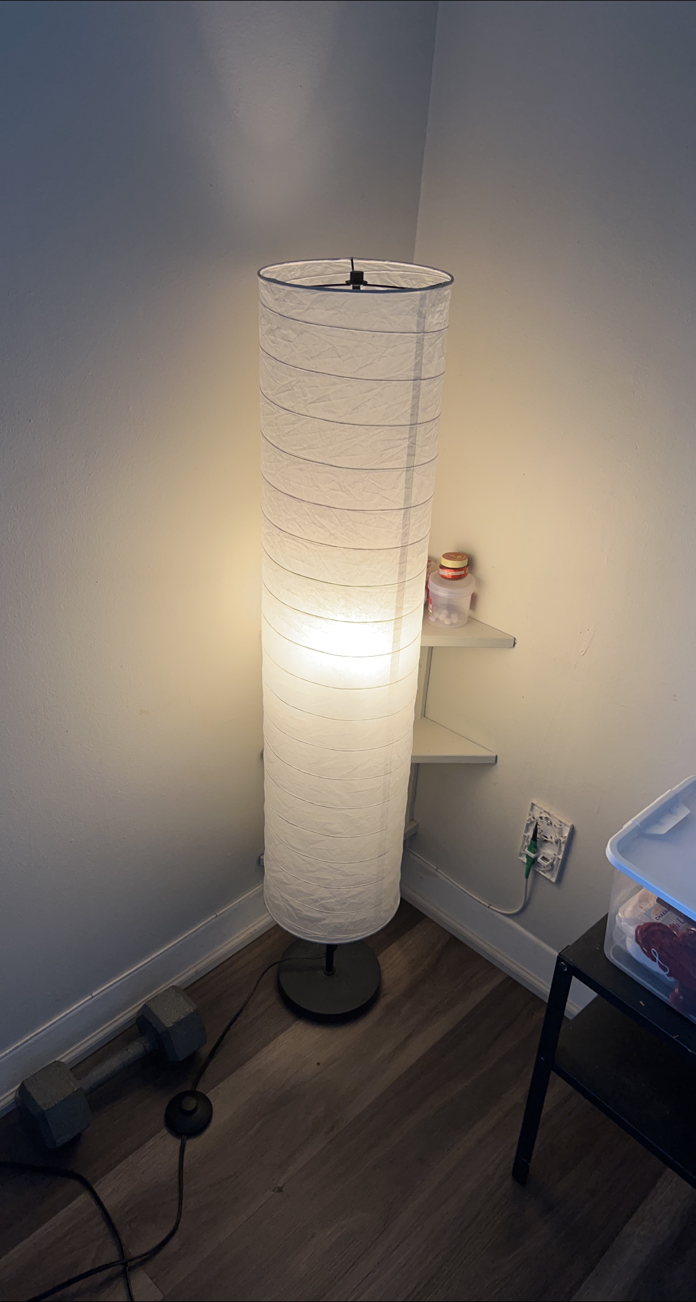 Paper Lantern Floor Lamp image indicator(1)